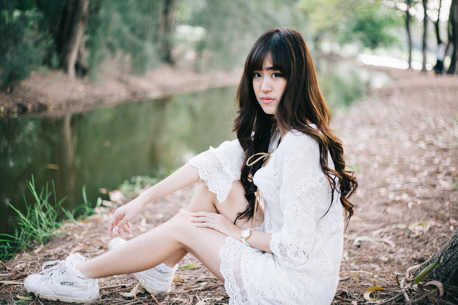Canon EOS 5D sample photo. Beauty girl in white photography