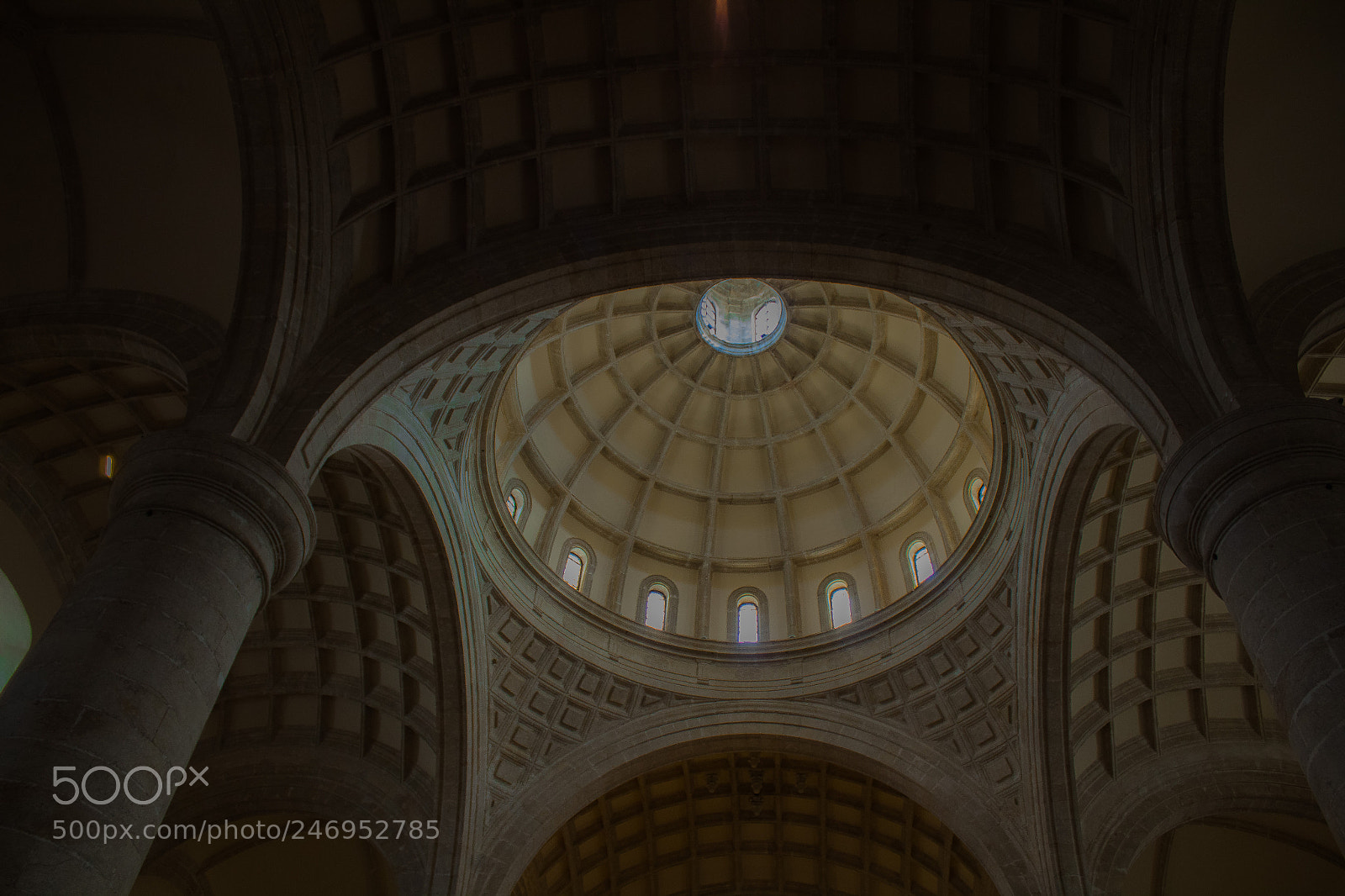 Canon EOS 1300D (EOS Rebel T6 / EOS Kiss X80) sample photo. Catedral photography