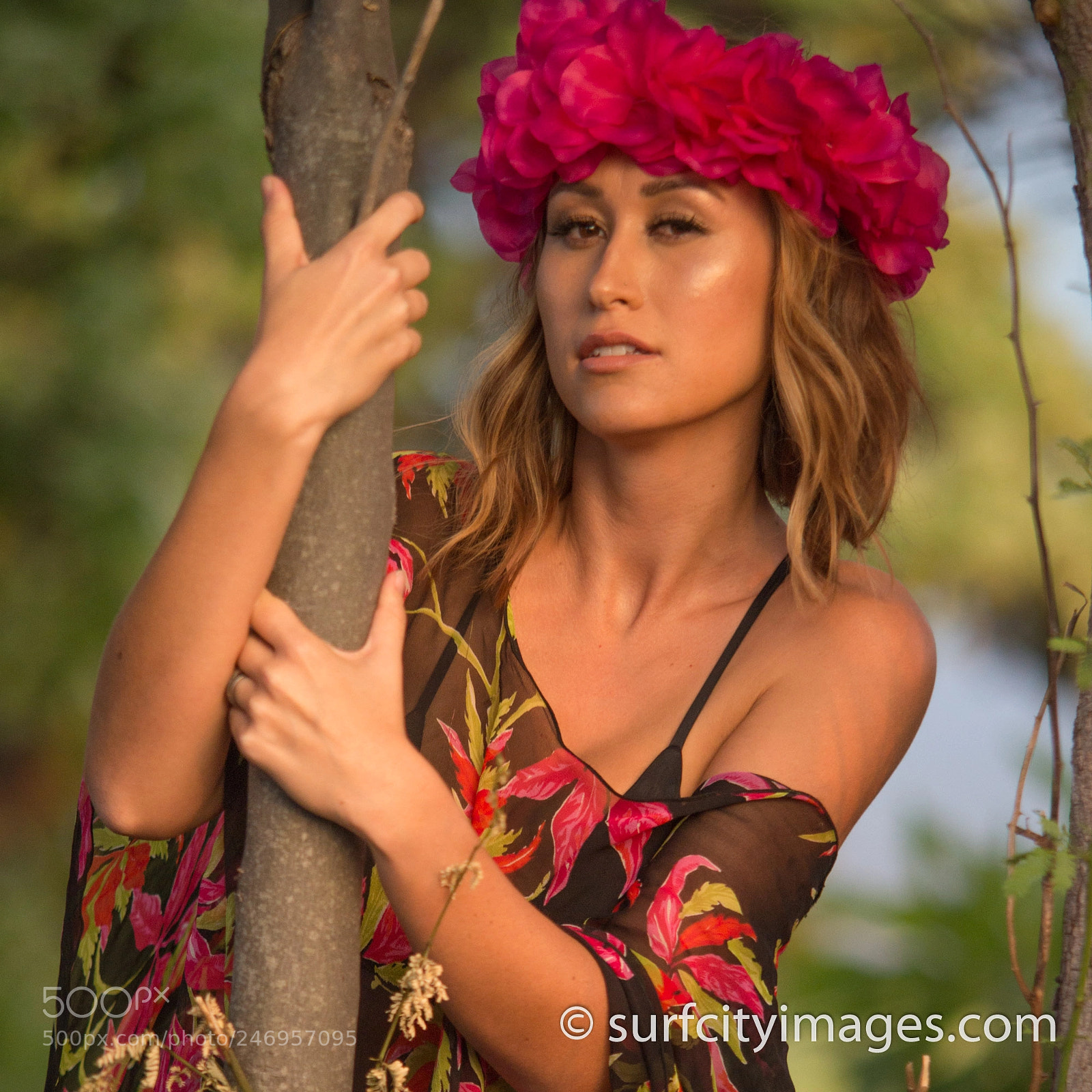 Sony SLT-A99V sample photo. Hawaiian fashion model beach photography
