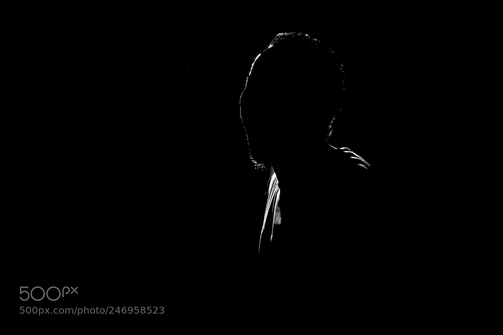 Nikon D3100 sample photo. Pain photography