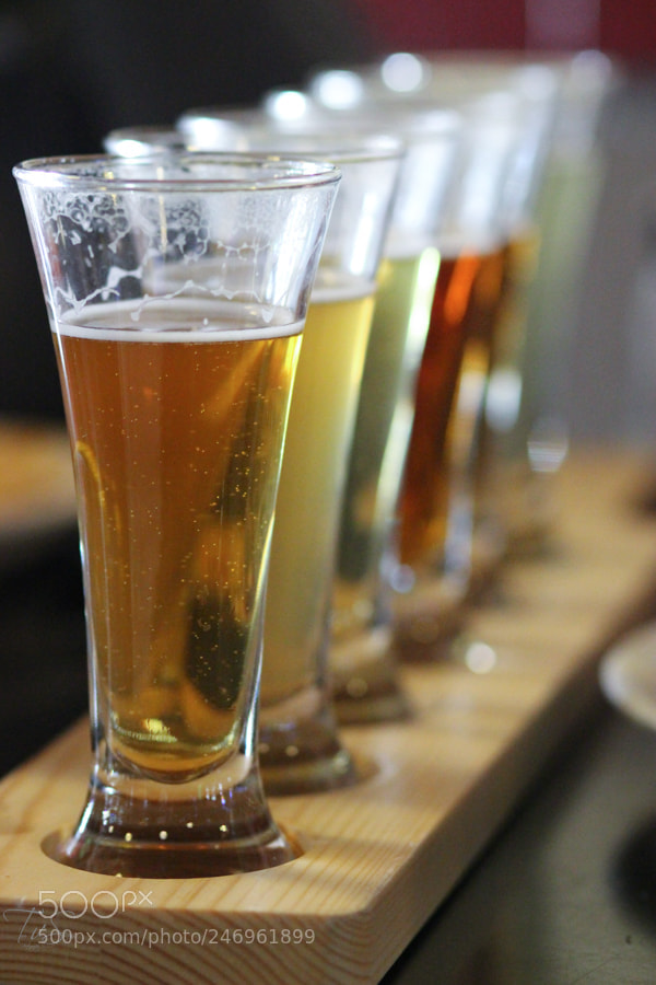 Canon EOS 100D (EOS Rebel SL1 / EOS Kiss X7) sample photo. Flight of beers photography