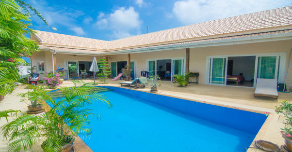 Nikon D3100 sample photo. Pool heating solutions photography