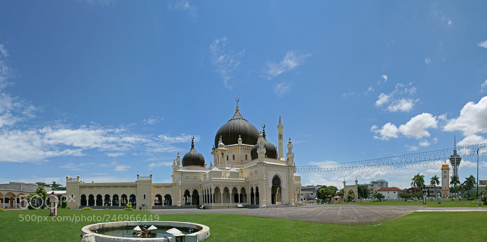 Canon EOS 400D (EOS Digital Rebel XTi / EOS Kiss Digital X) sample photo. Zahir mosque photography
