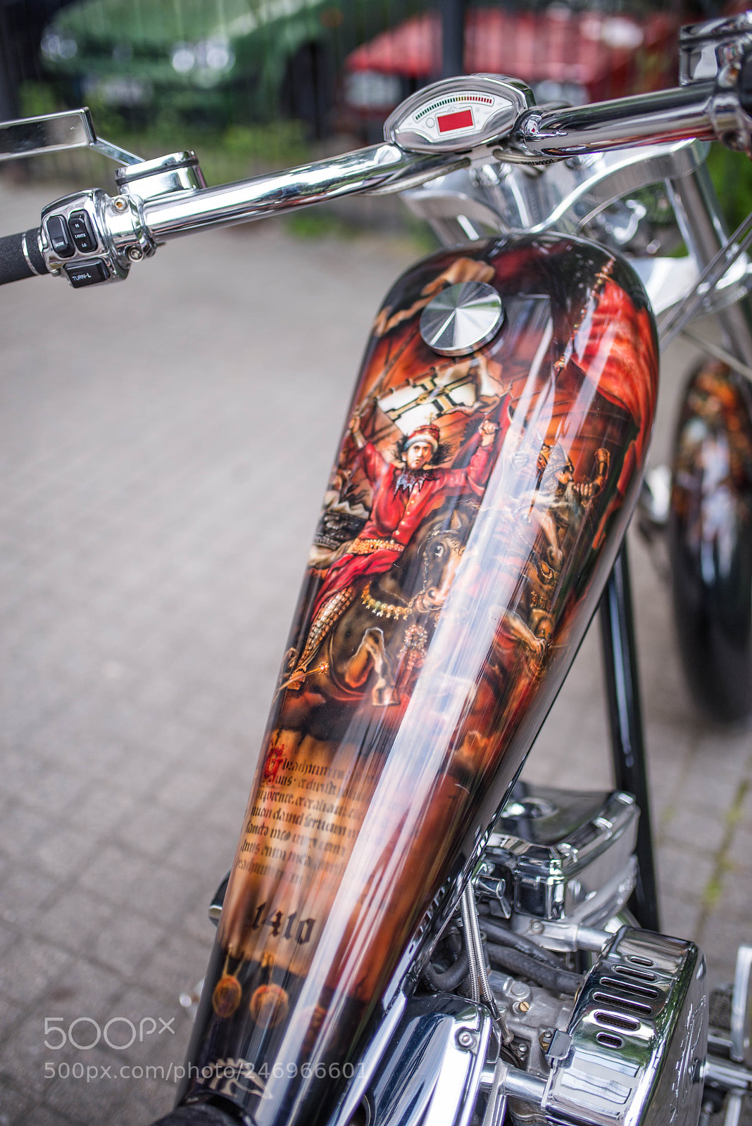 Nikon D610 sample photo. Art on the tank photography
