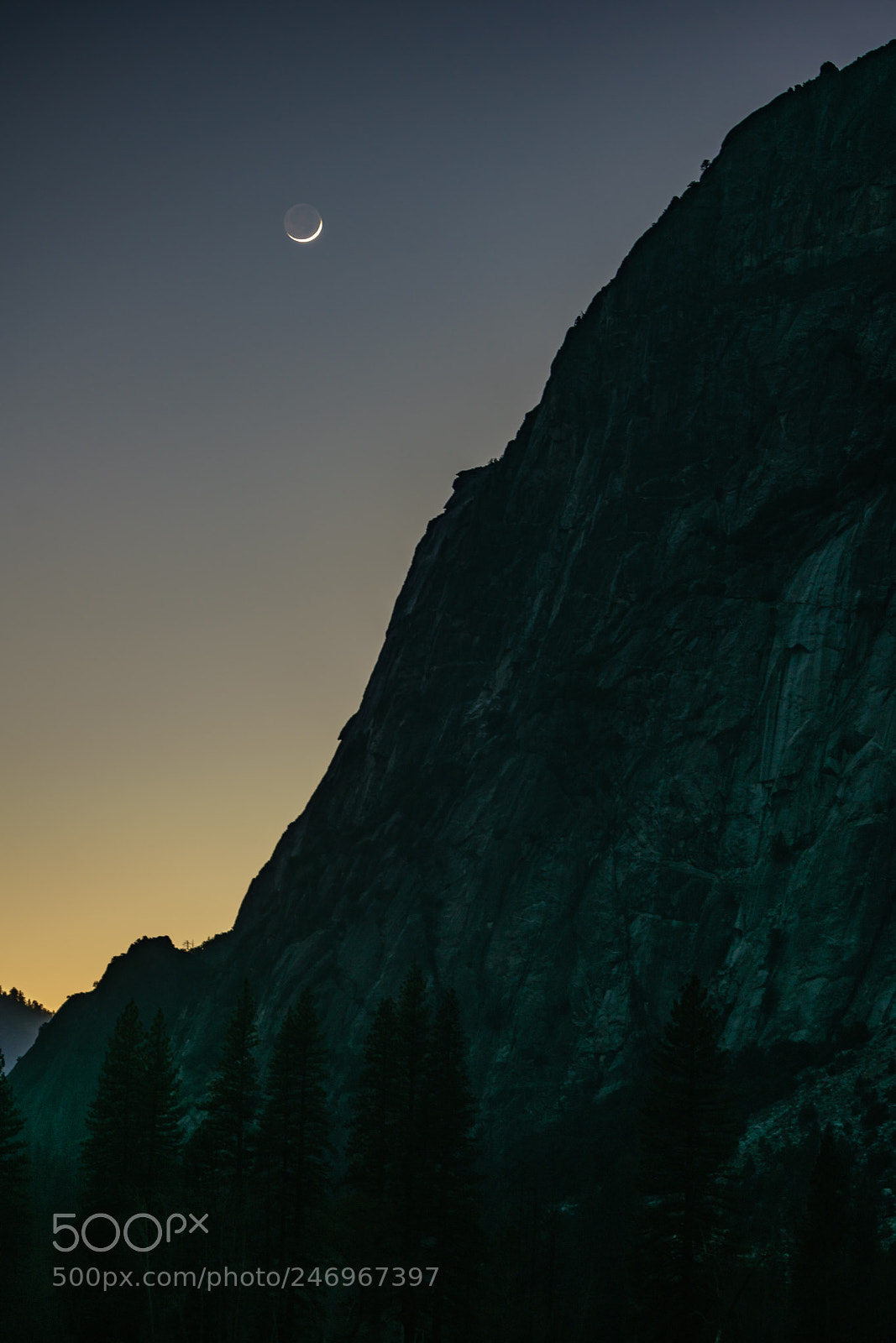 Sony a7R II sample photo. Moon over yosemite valley photography