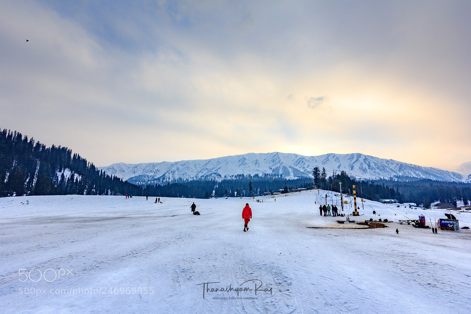 Canon EOS 60D sample photo. Sunset in gulmarg golf photography