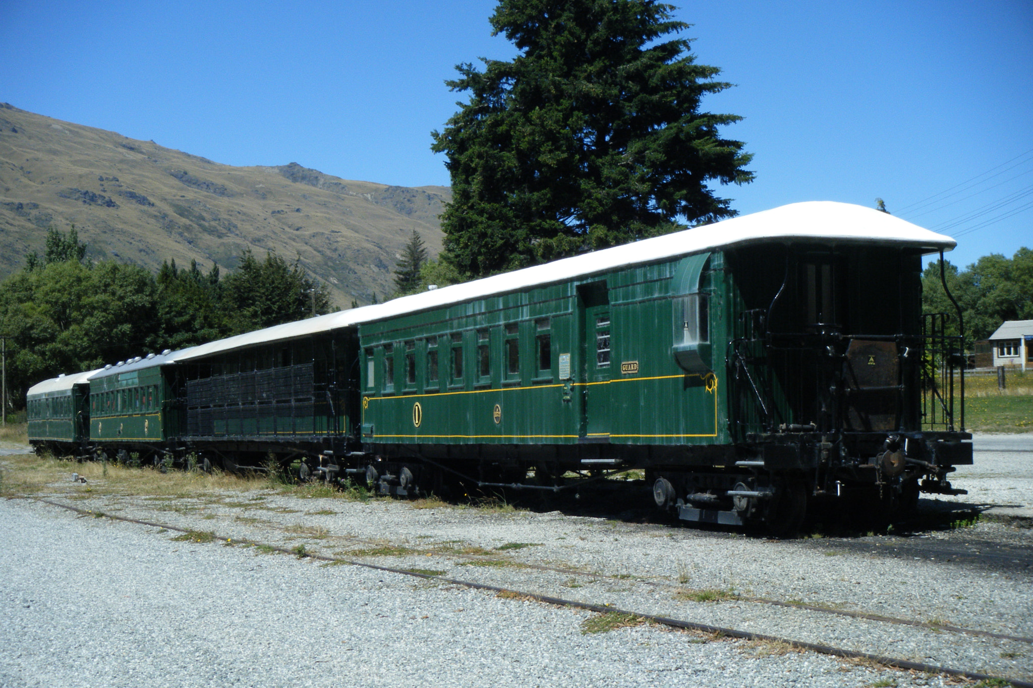 Fujifilm FinePix Z33WP sample photo. Kingston flyer, new zealand photography