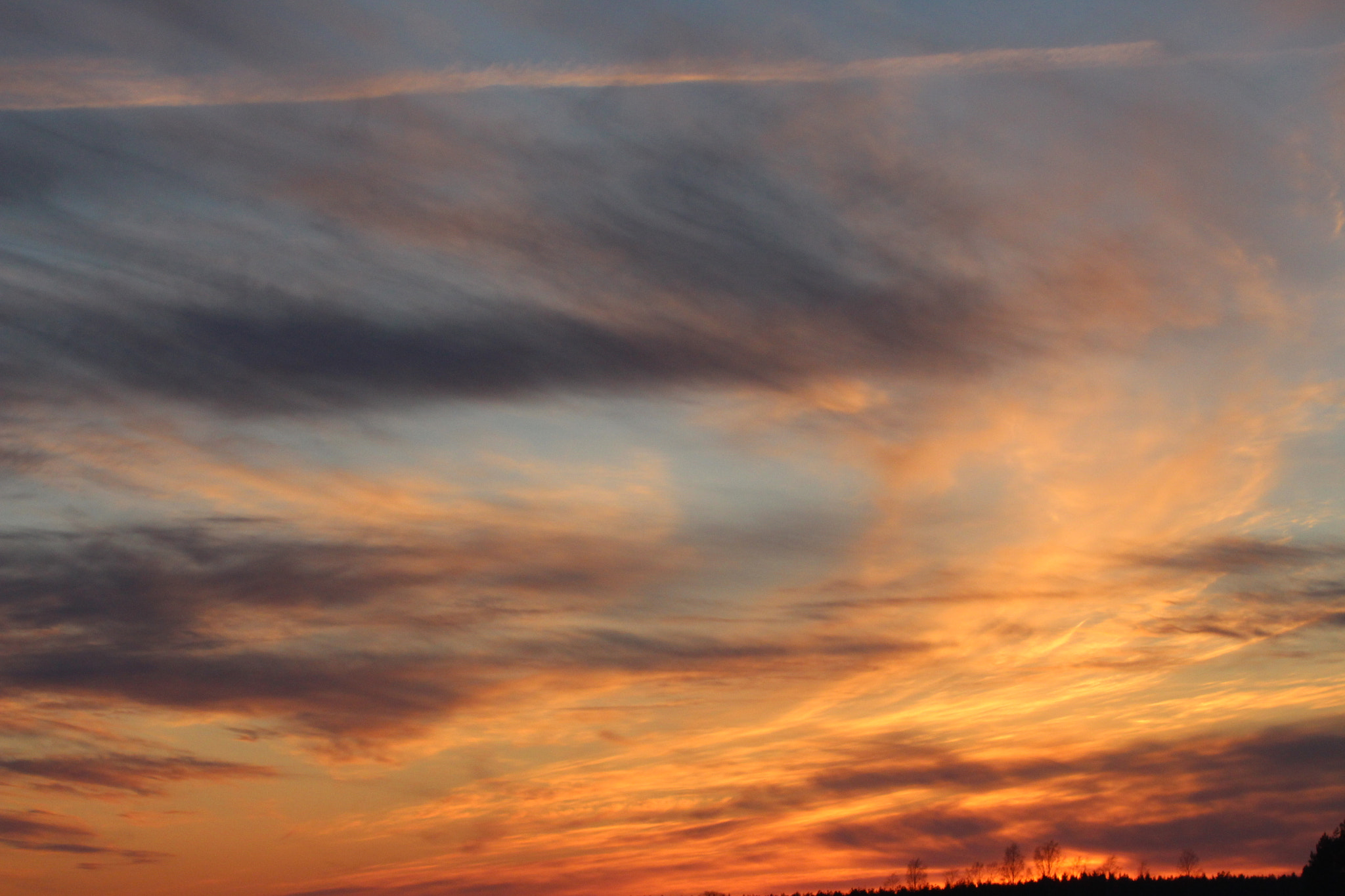 Canon EOS 700D (EOS Rebel T5i / EOS Kiss X7i) sample photo. Winter sunset photography