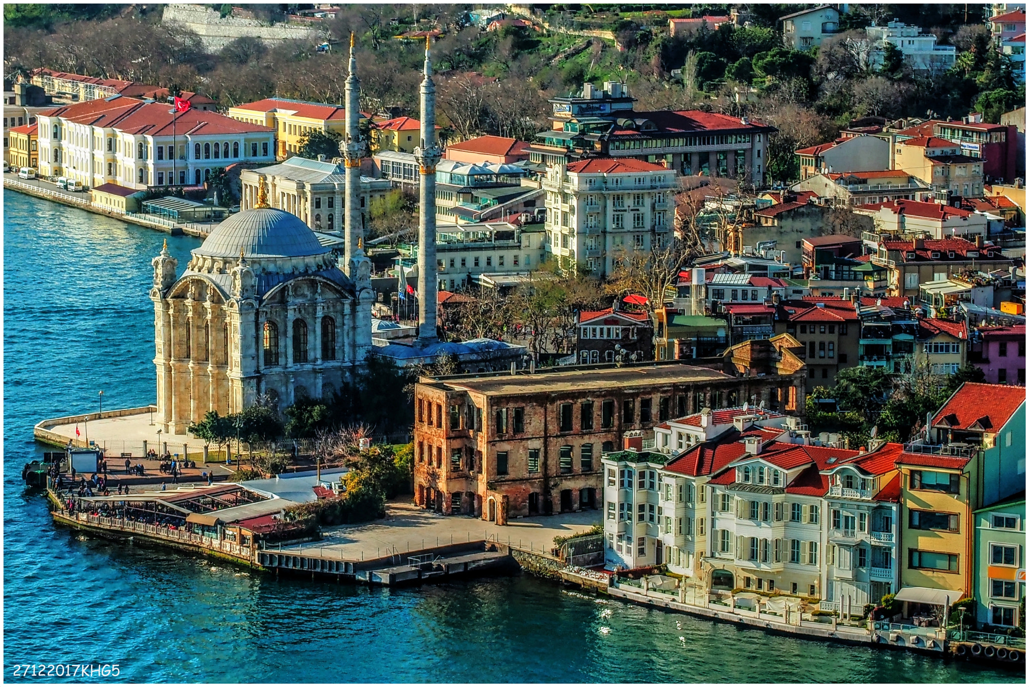 Olympus PEN E-PM2 sample photo. OrtakÖy/İstanbul photography