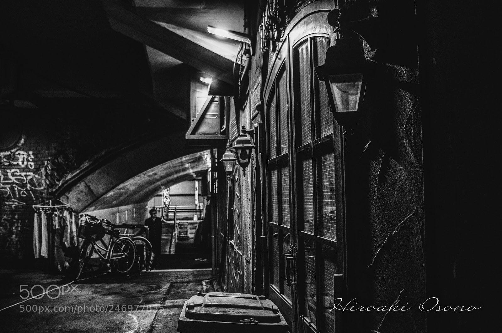 Pentax KP sample photo. Yurakucho under guard photography