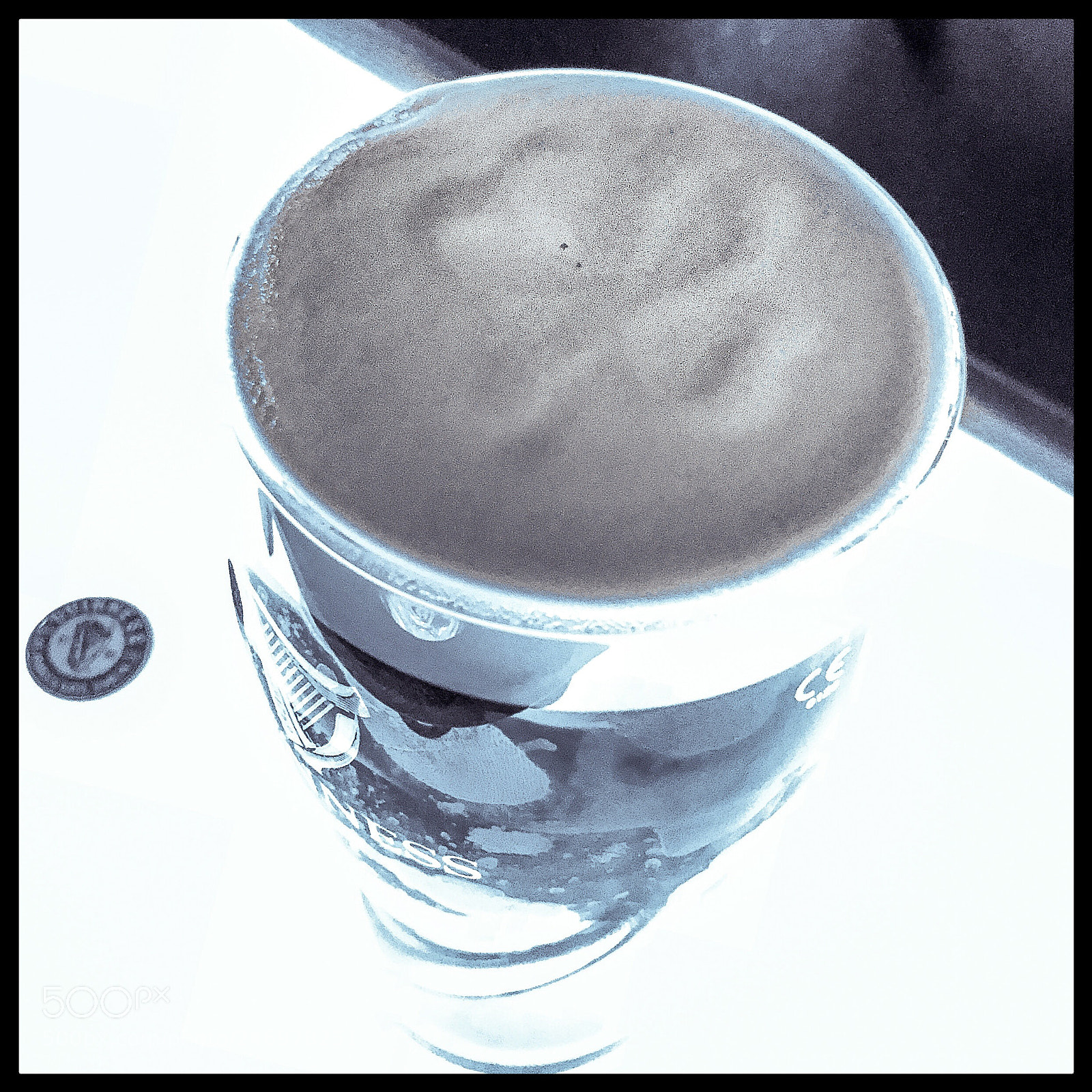 Apple iPhone X sample photo. Guinness on the shamrocks photography