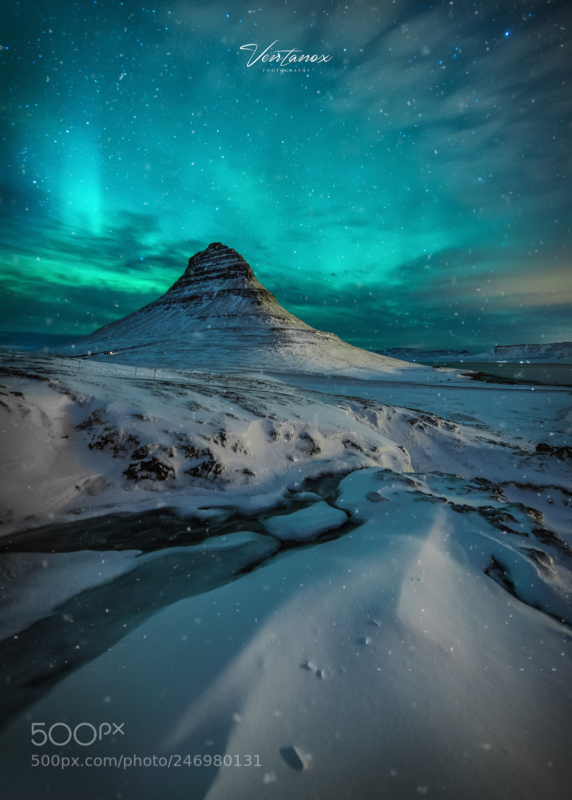 Canon EOS 6D Mark II sample photo. Kirkjufell snow photography