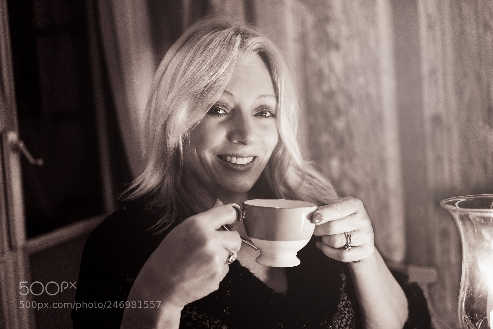 Sony a7R III sample photo. At the ritz photography
