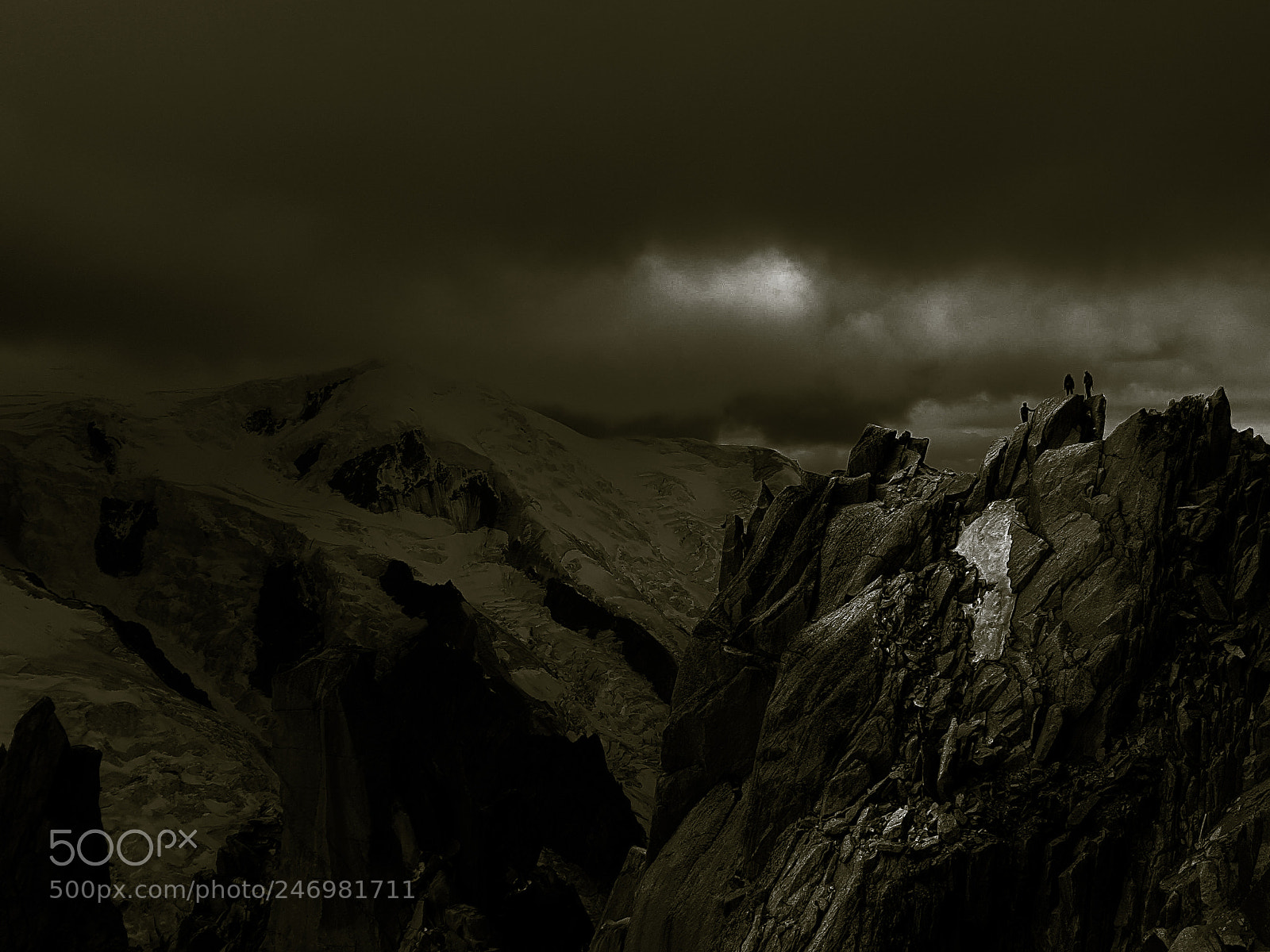 Samsung Galaxy S6 sample photo. Climbers at chamonix aiguille photography