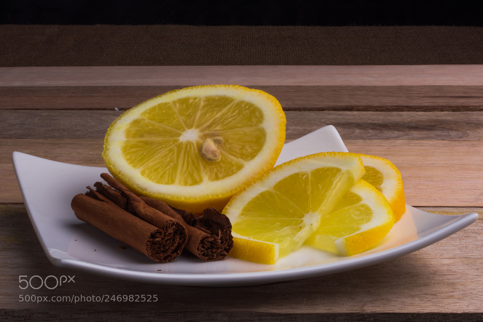 Nikon D7200 sample photo. Lemon and cannella photography