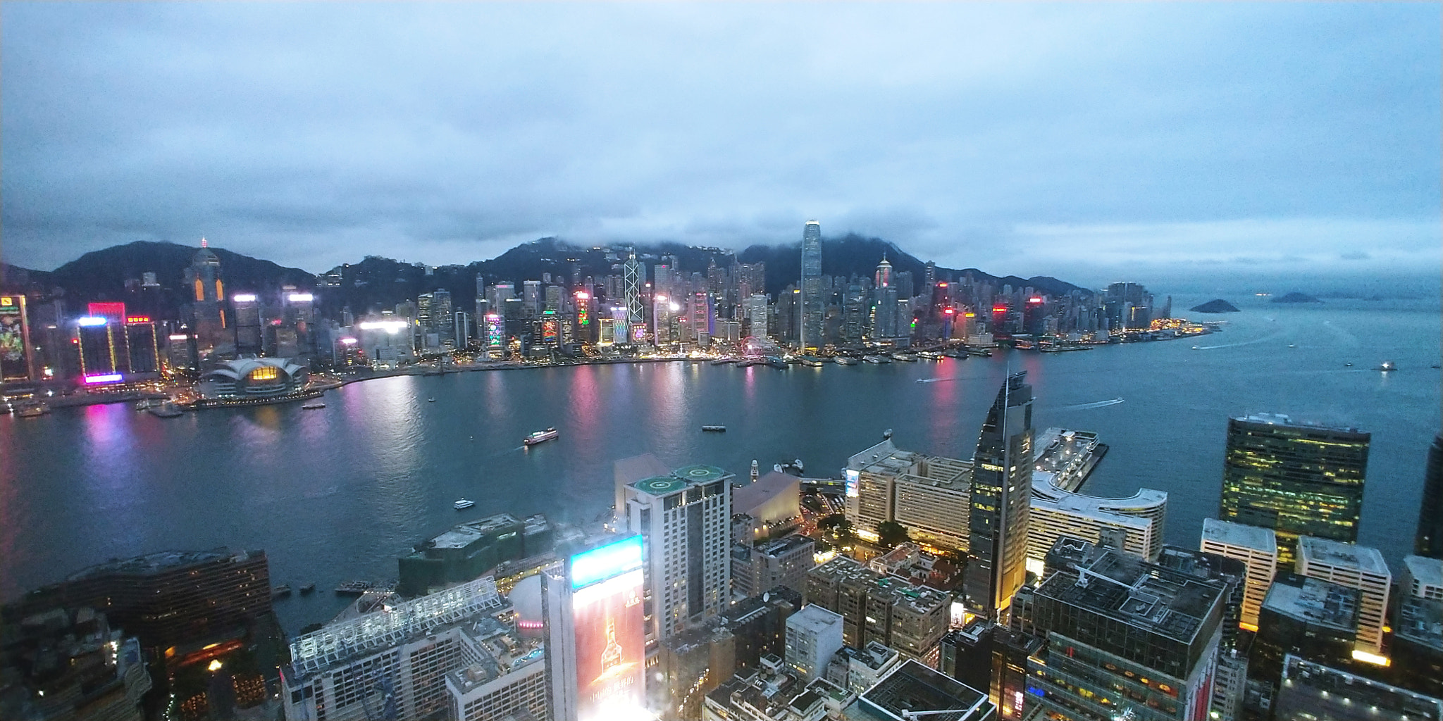 LG V30 sample photo. Hong kong after the rain photography