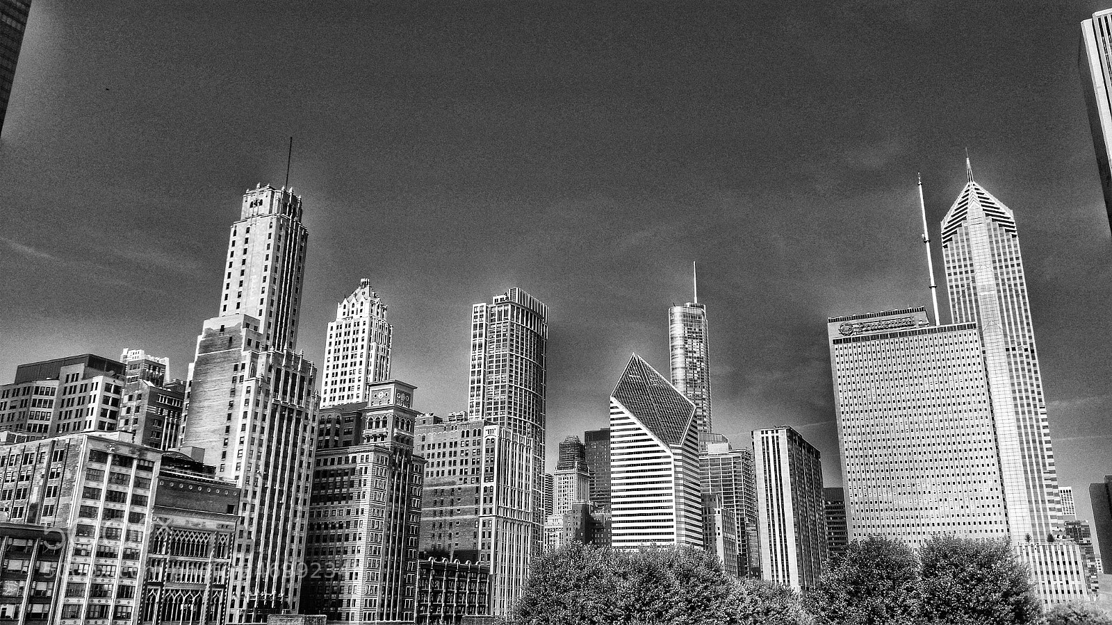 Samsung Galaxy S5 sample photo. The skyline photography
