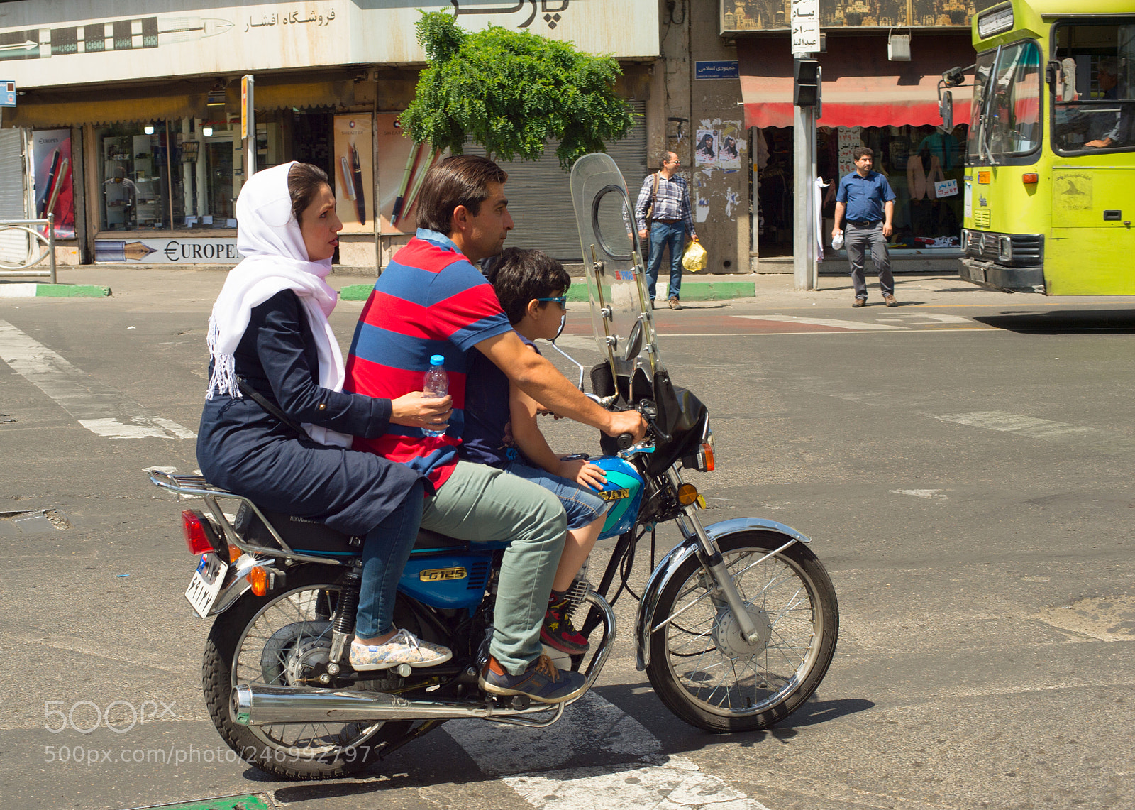 Nikon Df sample photo. Family motorcycle tehran road photography
