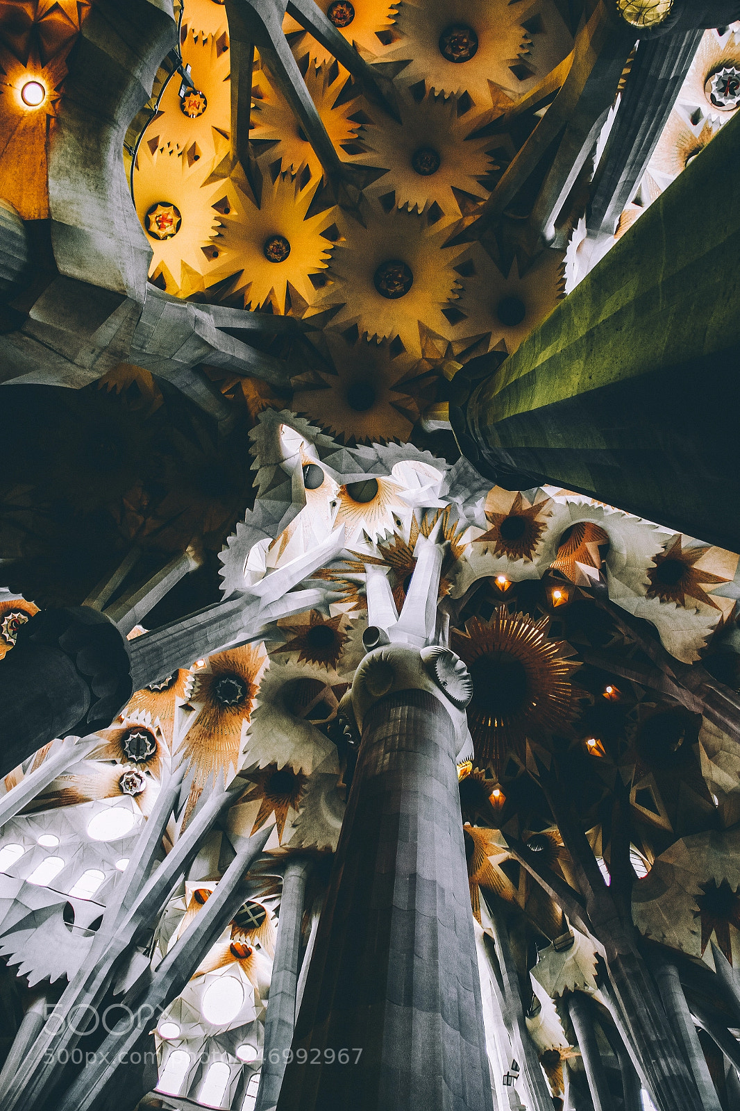 Canon EOS 7D sample photo. Gaudí photography