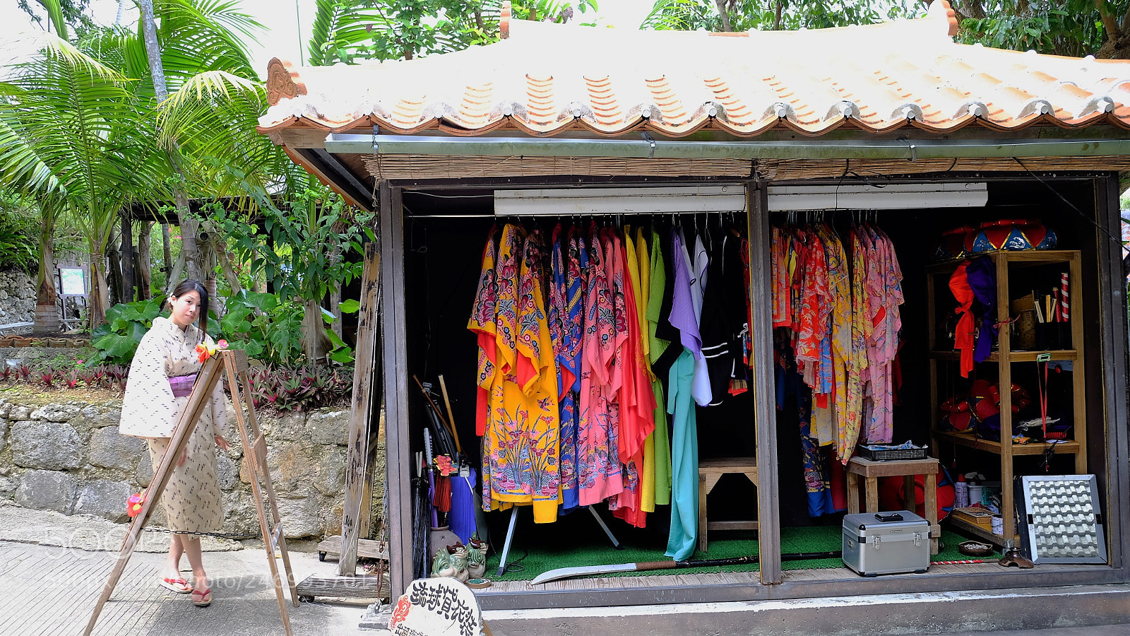 Fujifilm X-T1 sample photo. Traditional costume shop photography