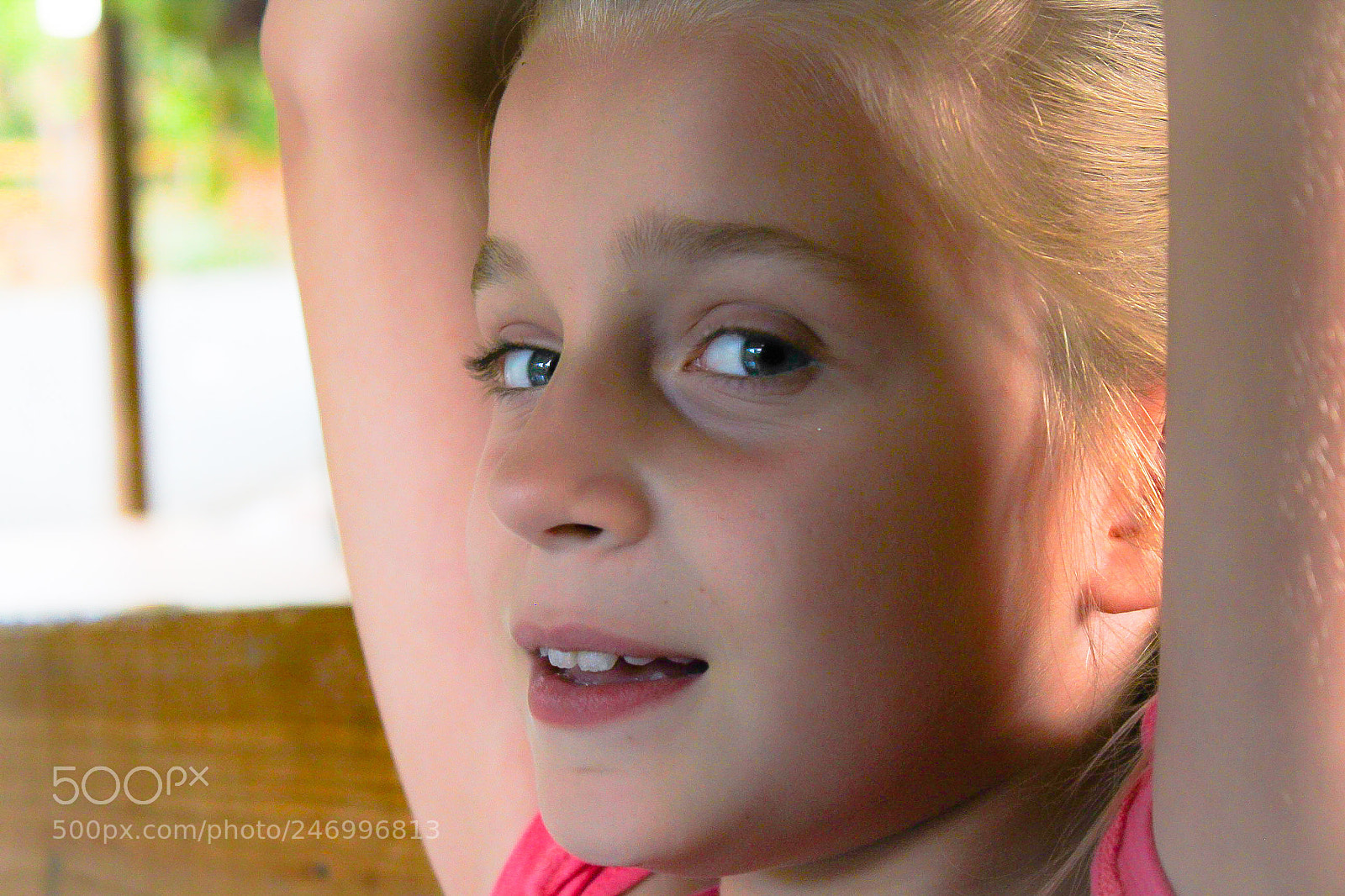 Canon EOS 1200D (EOS Rebel T5 / EOS Kiss X70 / EOS Hi) sample photo. Smiling eyes ? photography