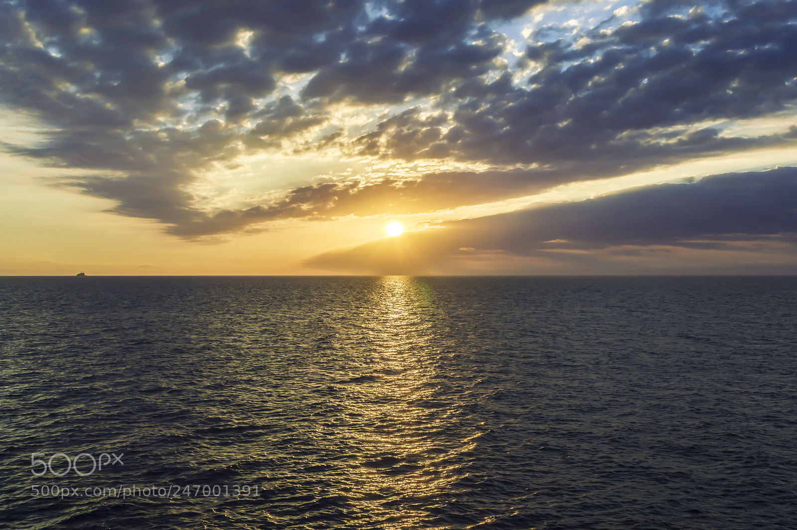 Nikon D3200 sample photo. Dramatic dawn2 photography