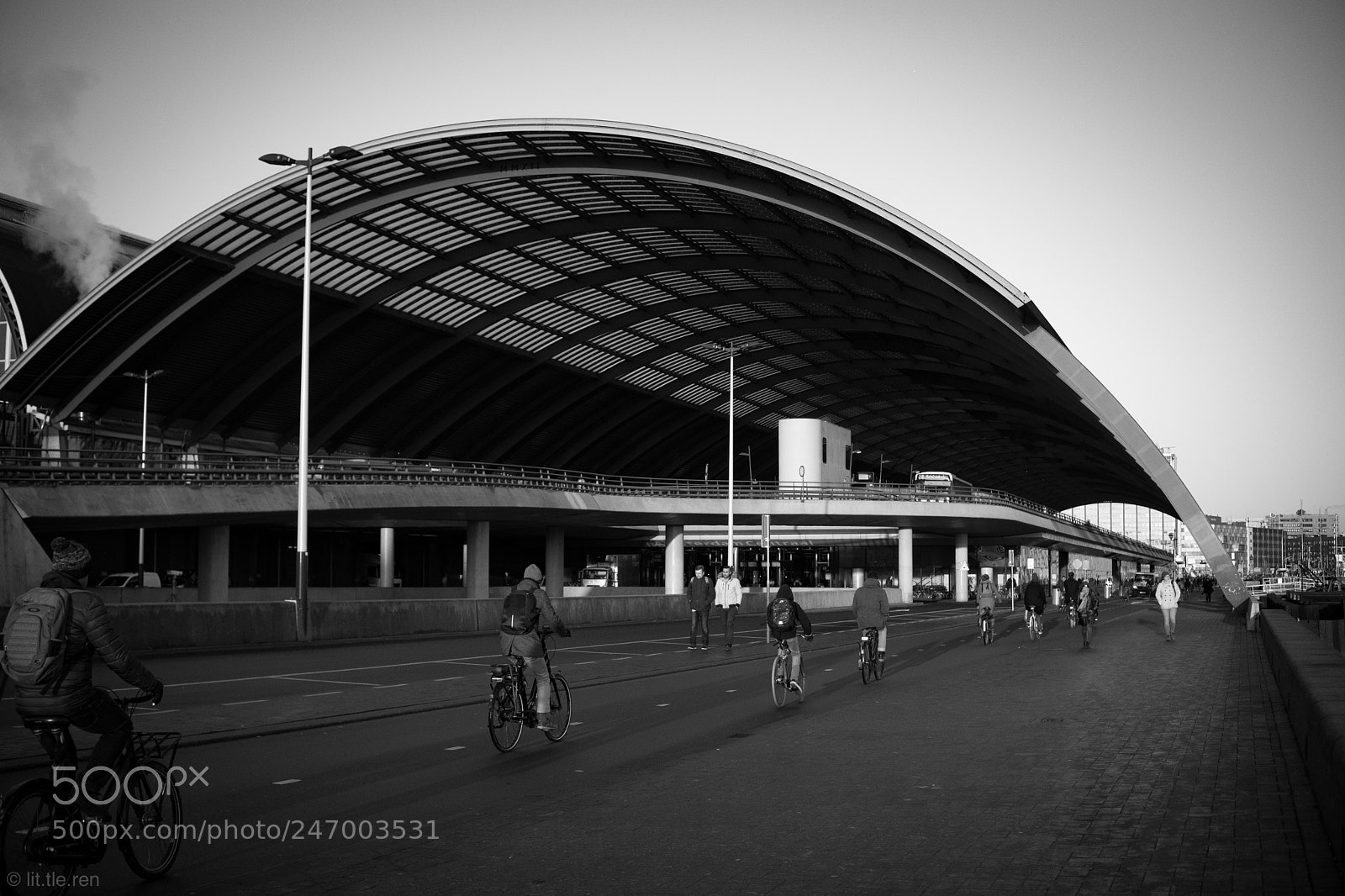 Fujifilm X-Pro2 sample photo. Centraal station photography