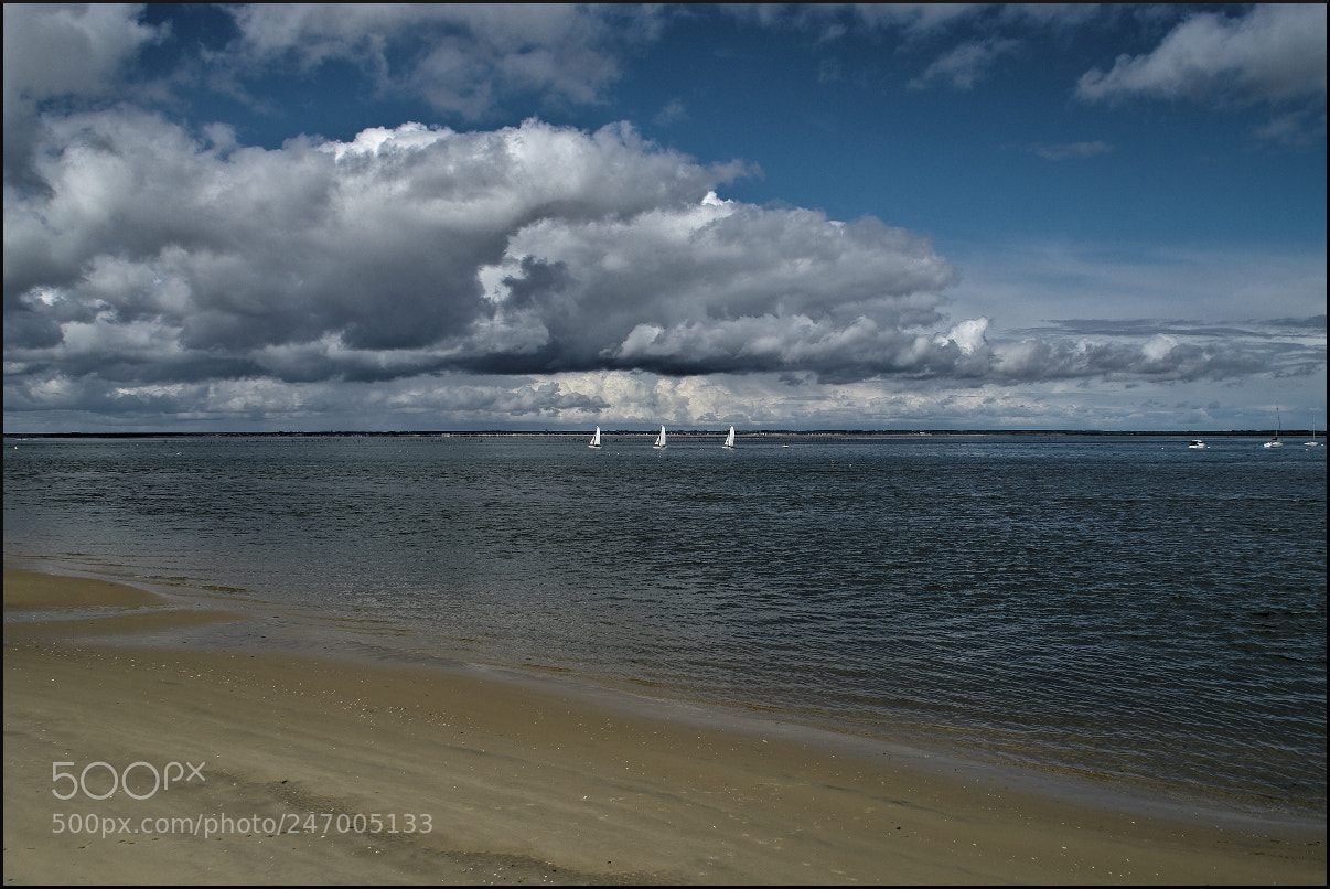 Pentax K20D sample photo. Trois voiles blanches photography