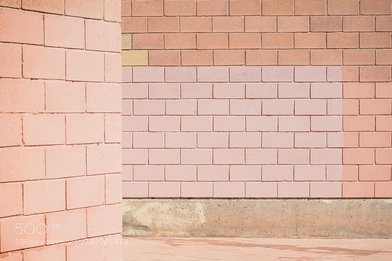 Sony a7 II sample photo. The wall photography