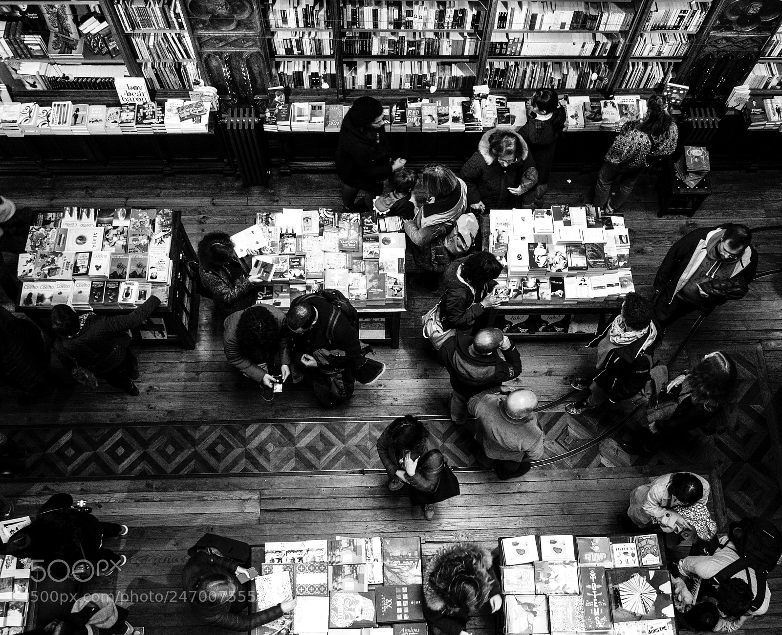 Panasonic Lumix DMC-LX100 sample photo. The bookstore photography