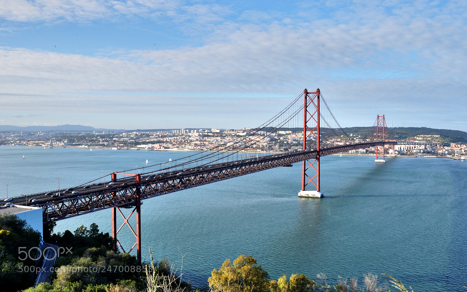 Nikon D5000 sample photo. Ponte 25 de abril photography