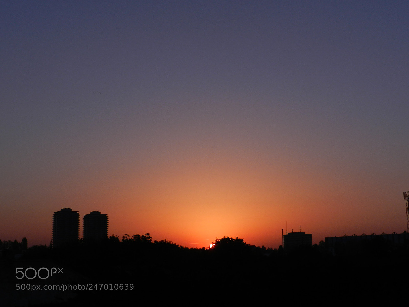 Nikon Coolpix P500 sample photo. City sunrise photography