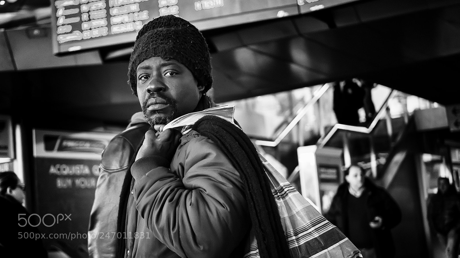 Olympus OM-D E-M10 II sample photo. Railway station #600 photography