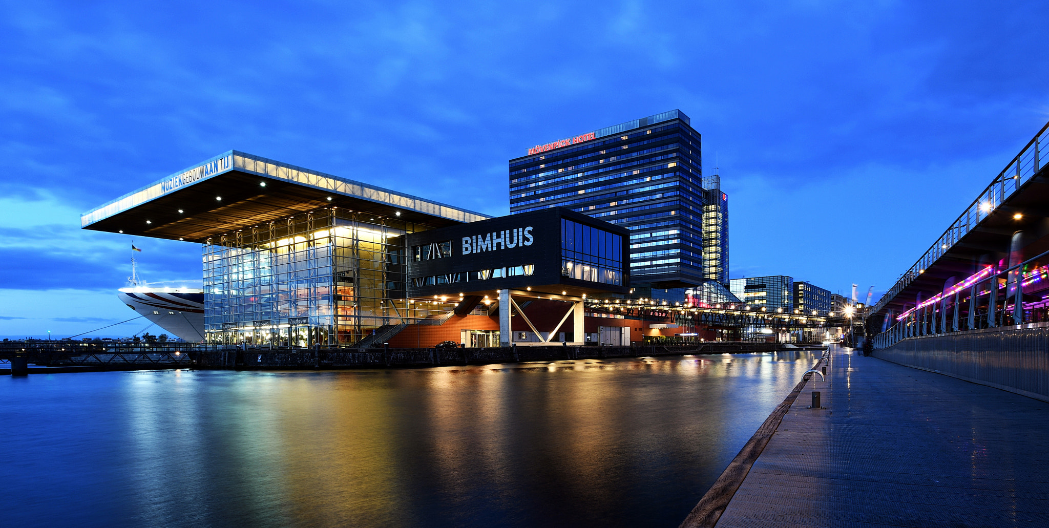 Nikon D500 sample photo. Muziekgebouw aan het ij photography
