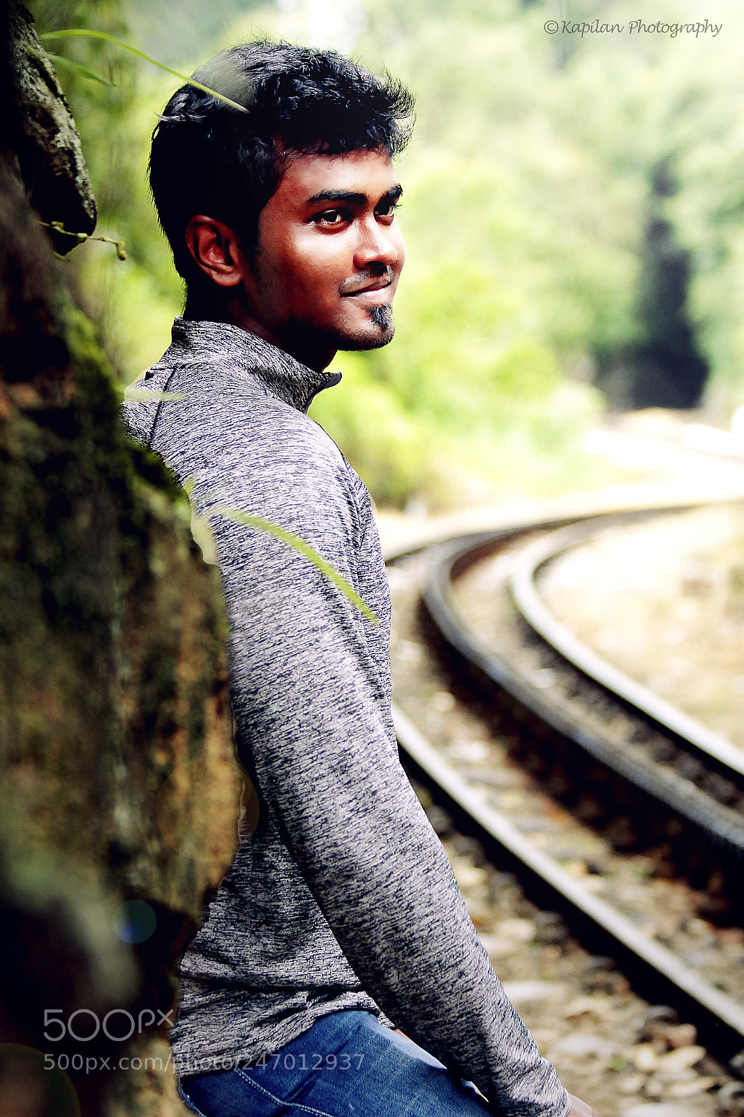 Canon EOS 700D (EOS Rebel T5i / EOS Kiss X7i) sample photo. Tried a portrait photography