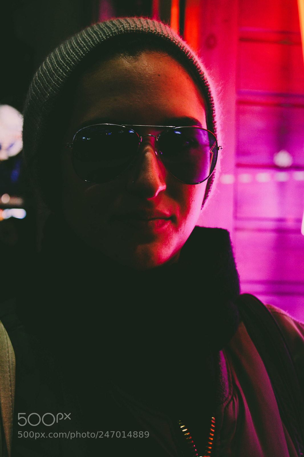 Canon EOS 1000D (EOS Digital Rebel XS / EOS Kiss F) sample photo. Neon photography