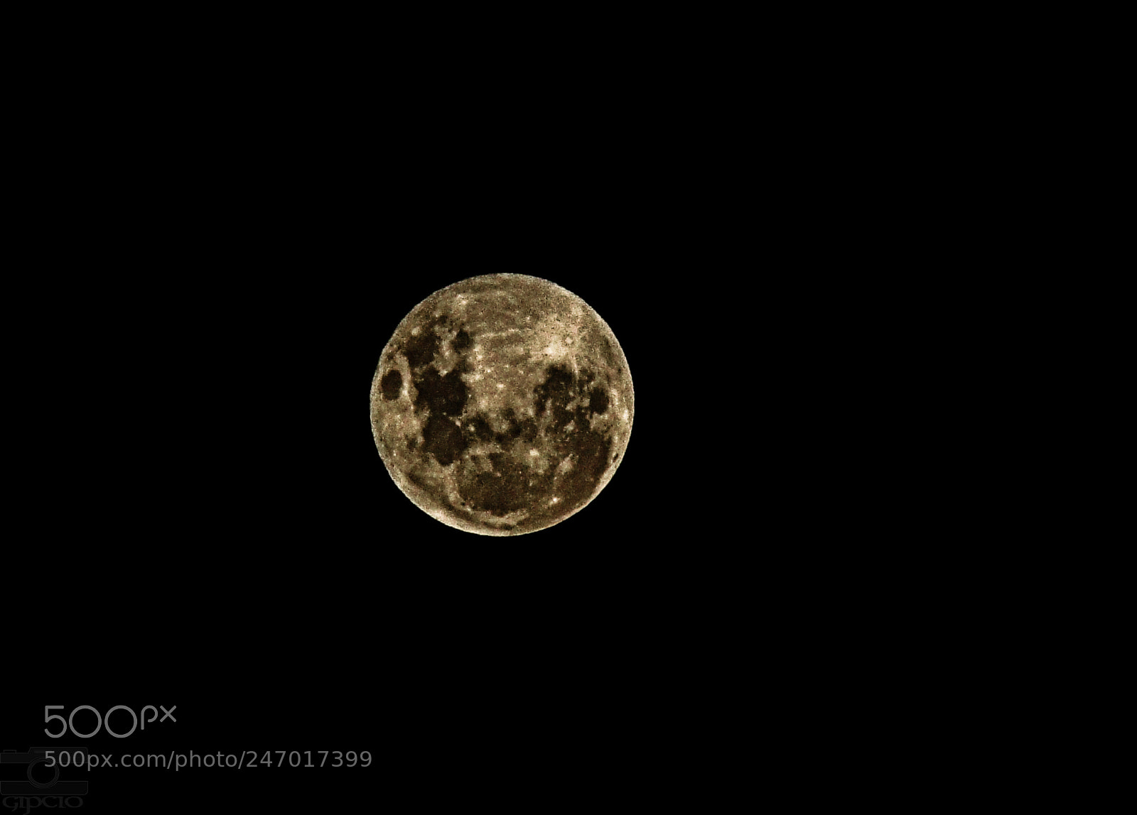 Sony Cyber-shot DSC-H50 sample photo. Lunar eyes photography