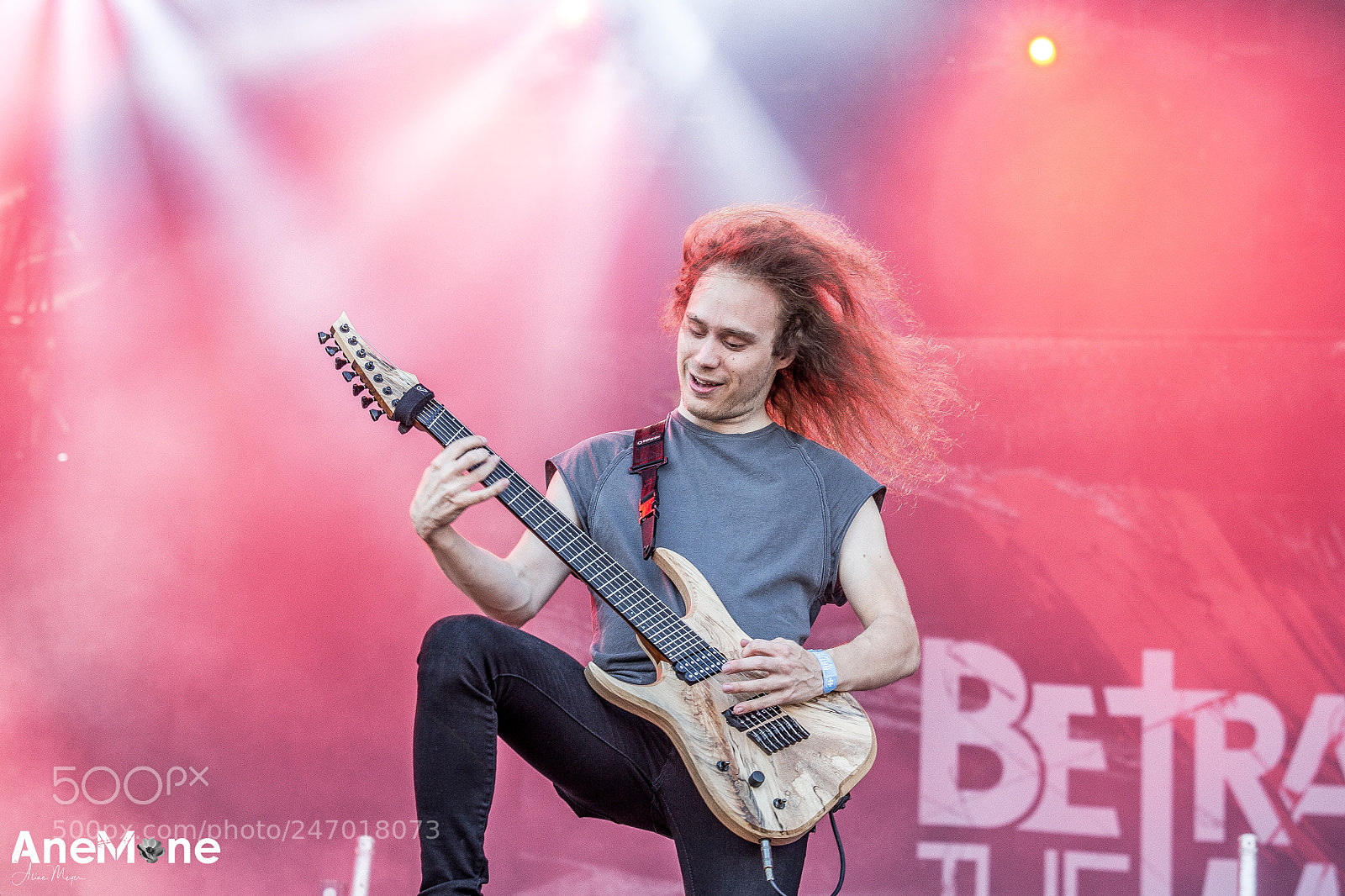 Canon EOS-1D X sample photo. Betraying the martyrs photography