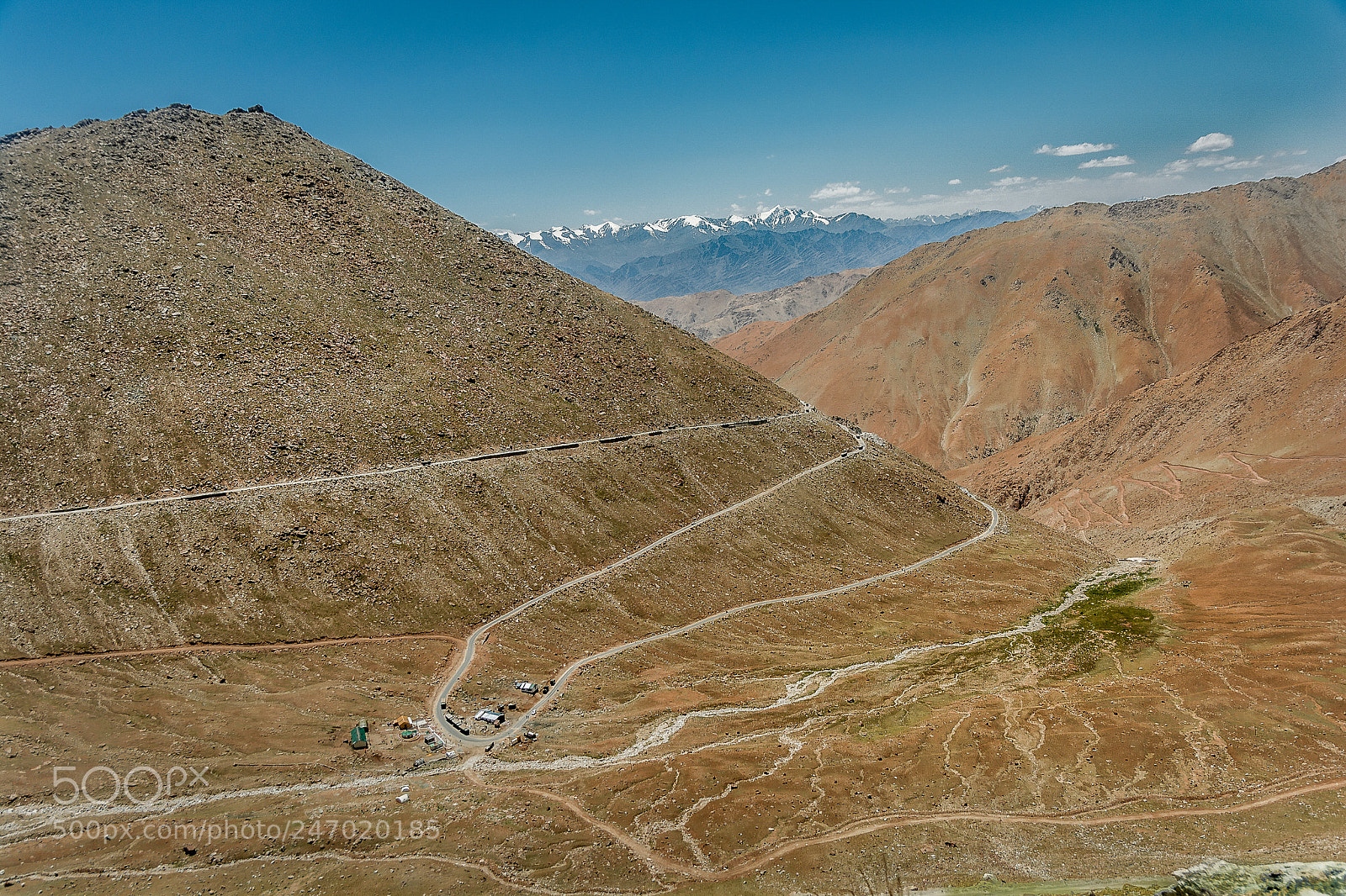 Nikon D5200 sample photo. Enroute to hunder photography