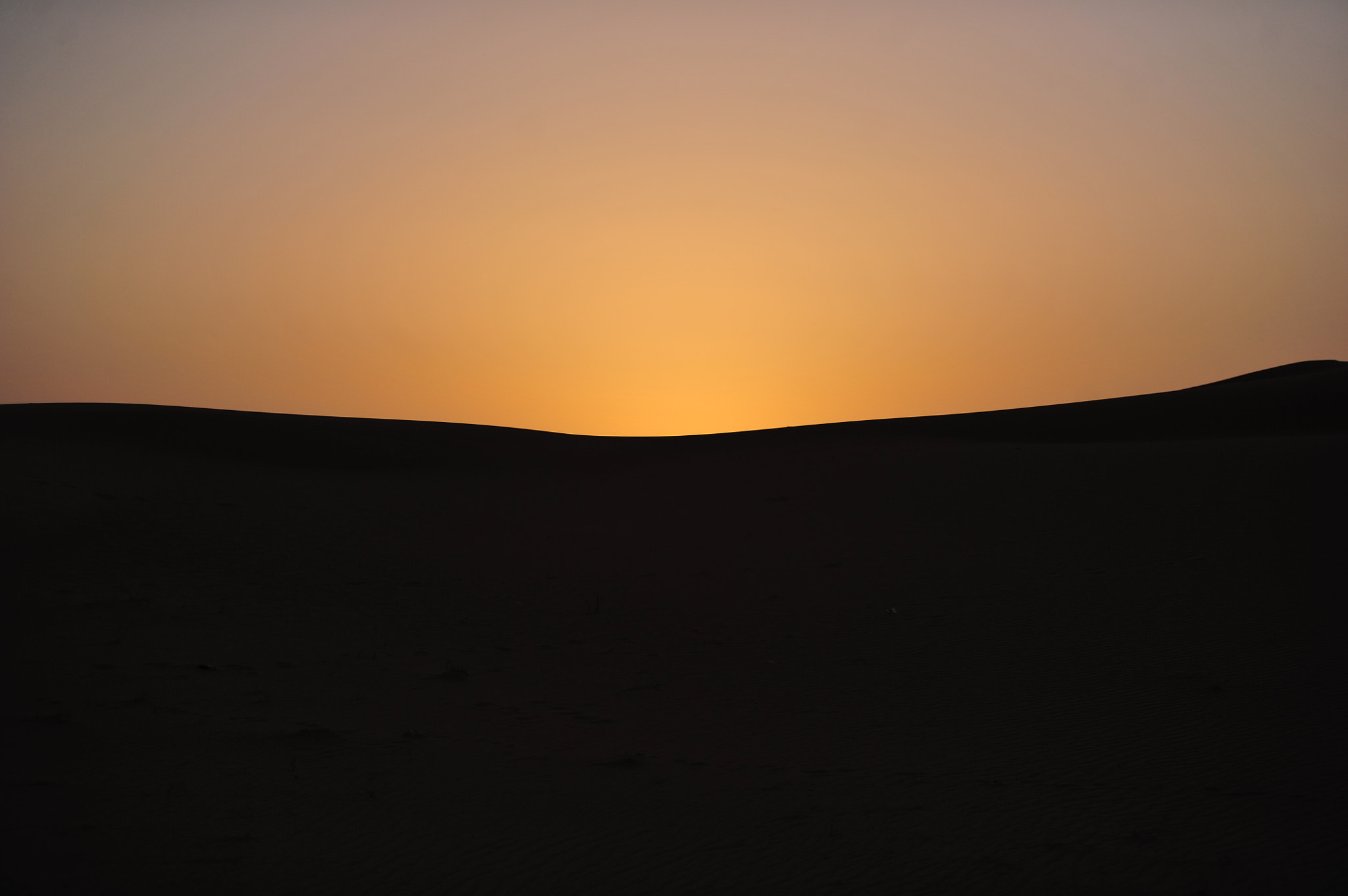 Nikon D3S + Nikon AF-S Nikkor 70-200mm F2.8G ED VR II sample photo. Sunset of the sand-dunes photography