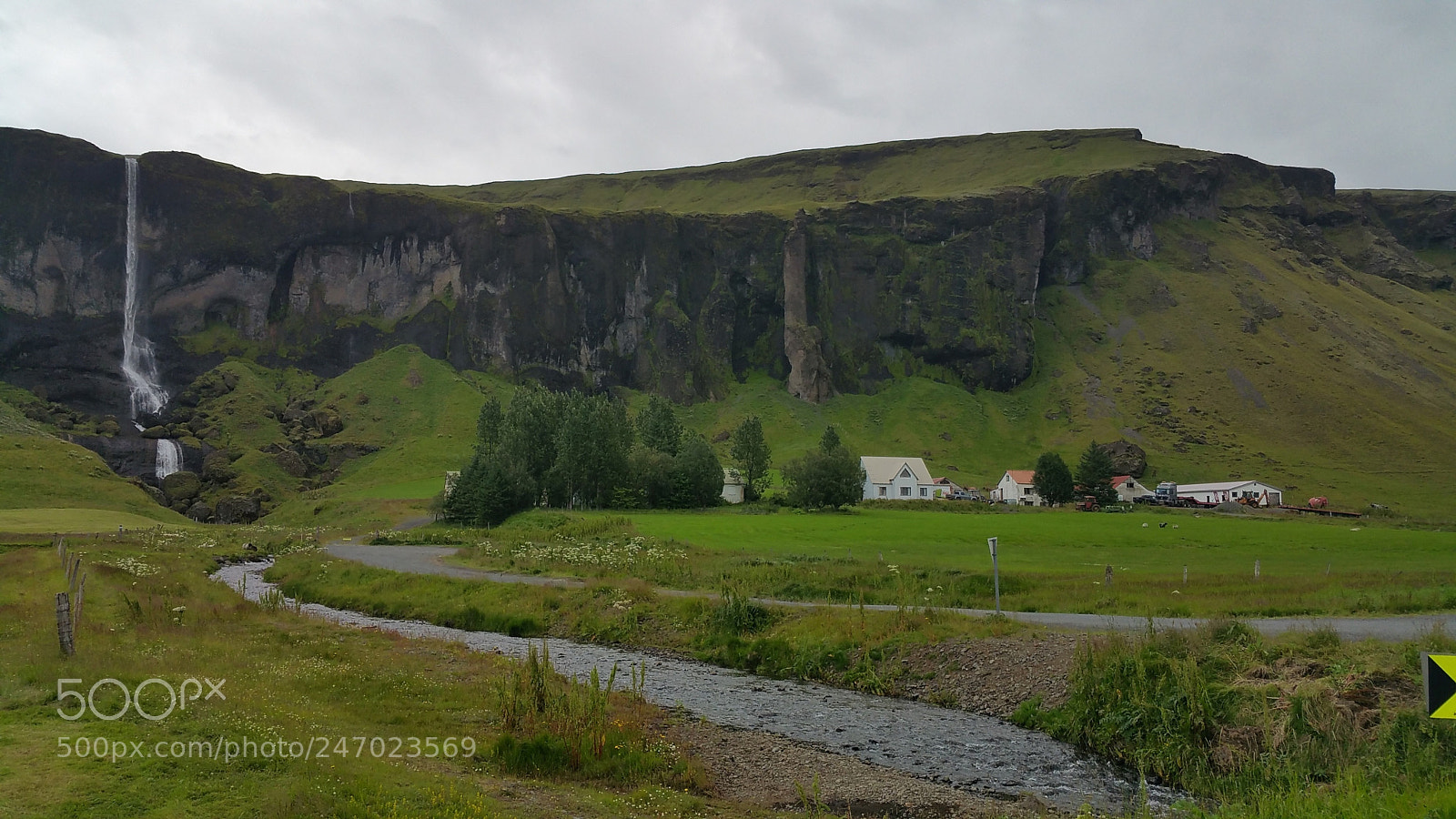 Samsung Galaxy Note4 sample photo. Iceland the green and photography