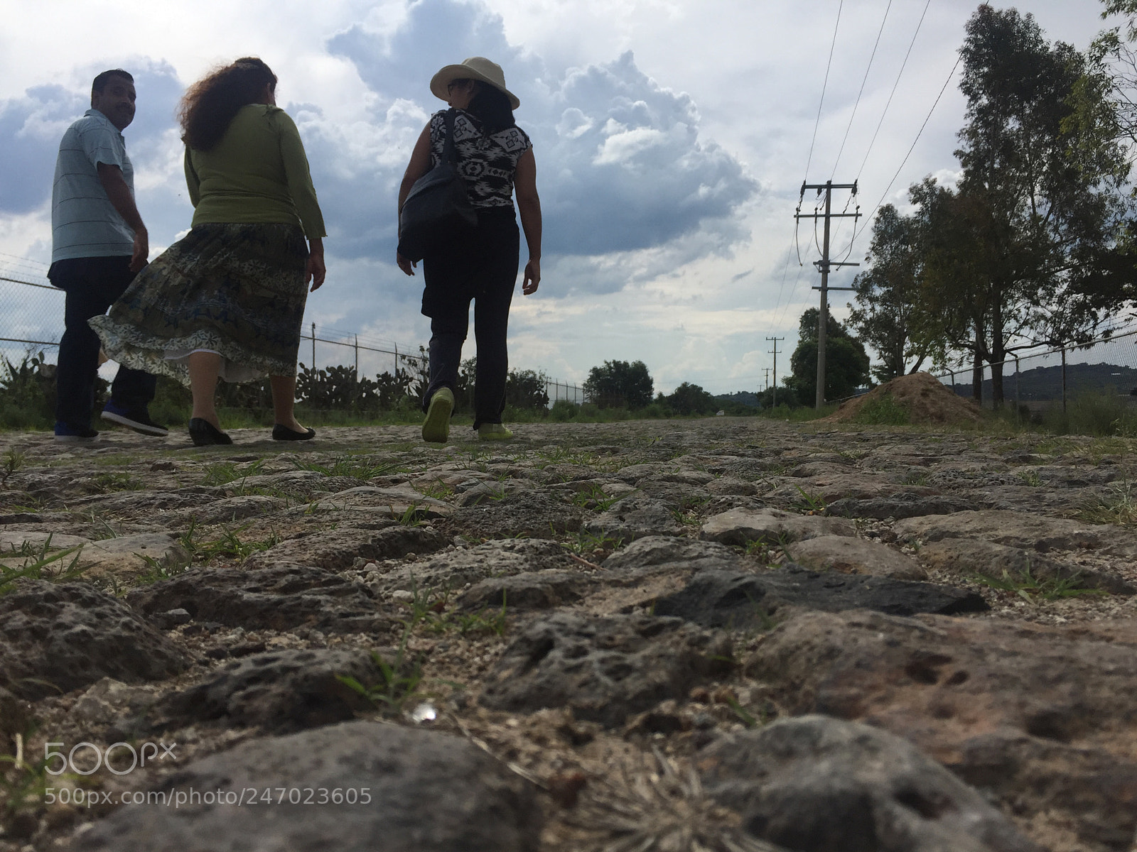 Apple iPhone 6 sample photo. Caminando. photography