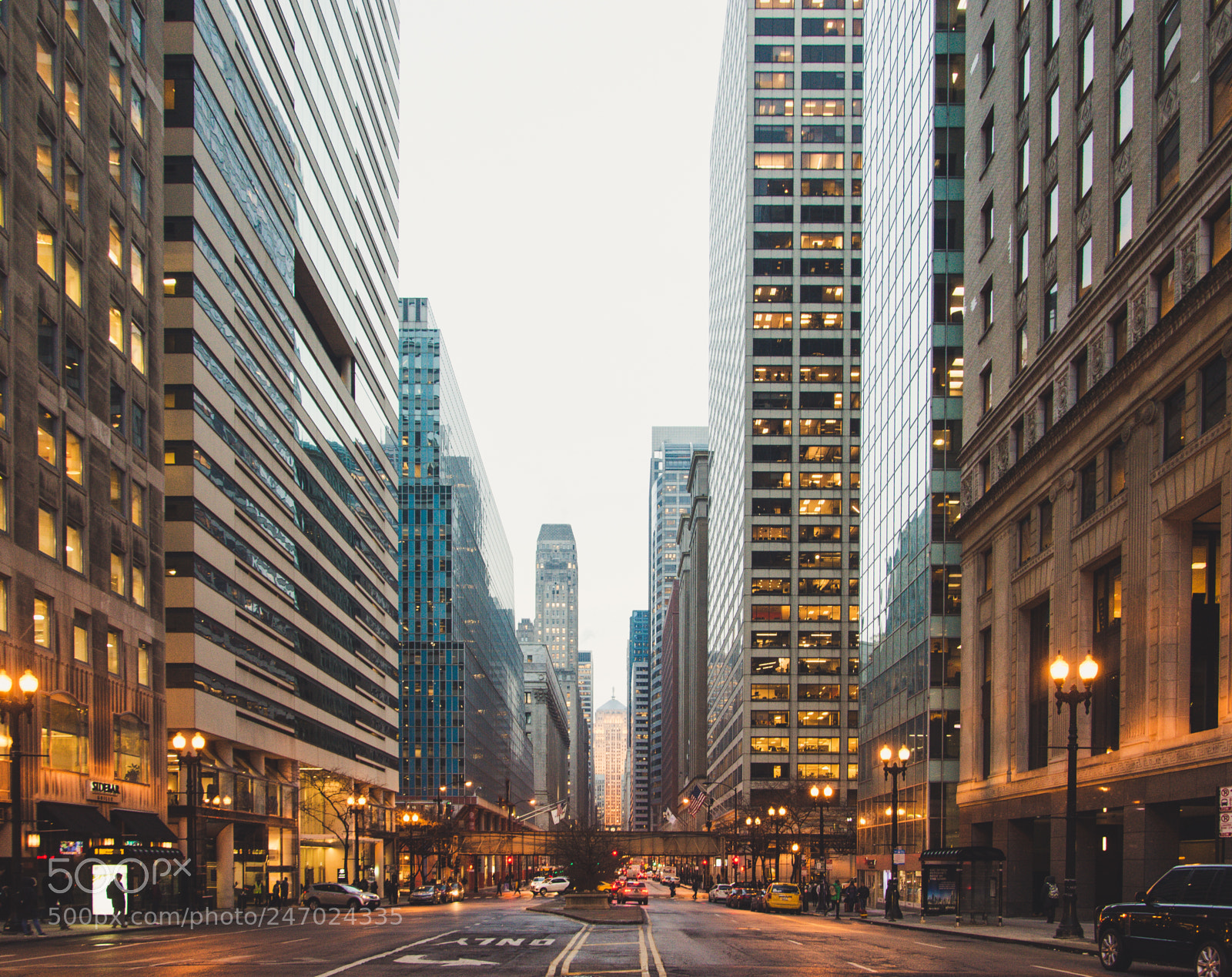 Nikon D7200 sample photo. North lasalle street // chicago photography