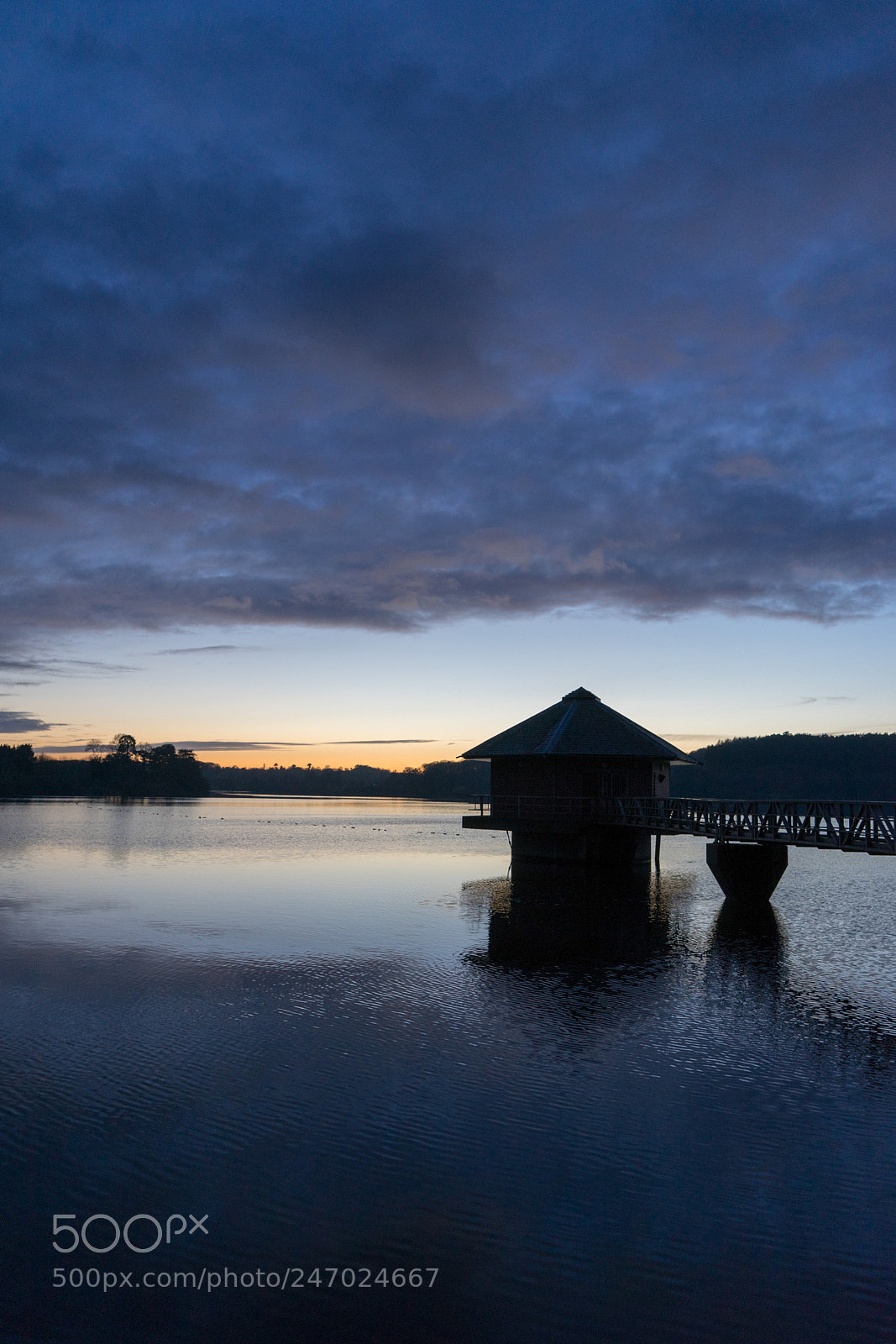 Sony a7 sample photo. Cropston reservoir photography