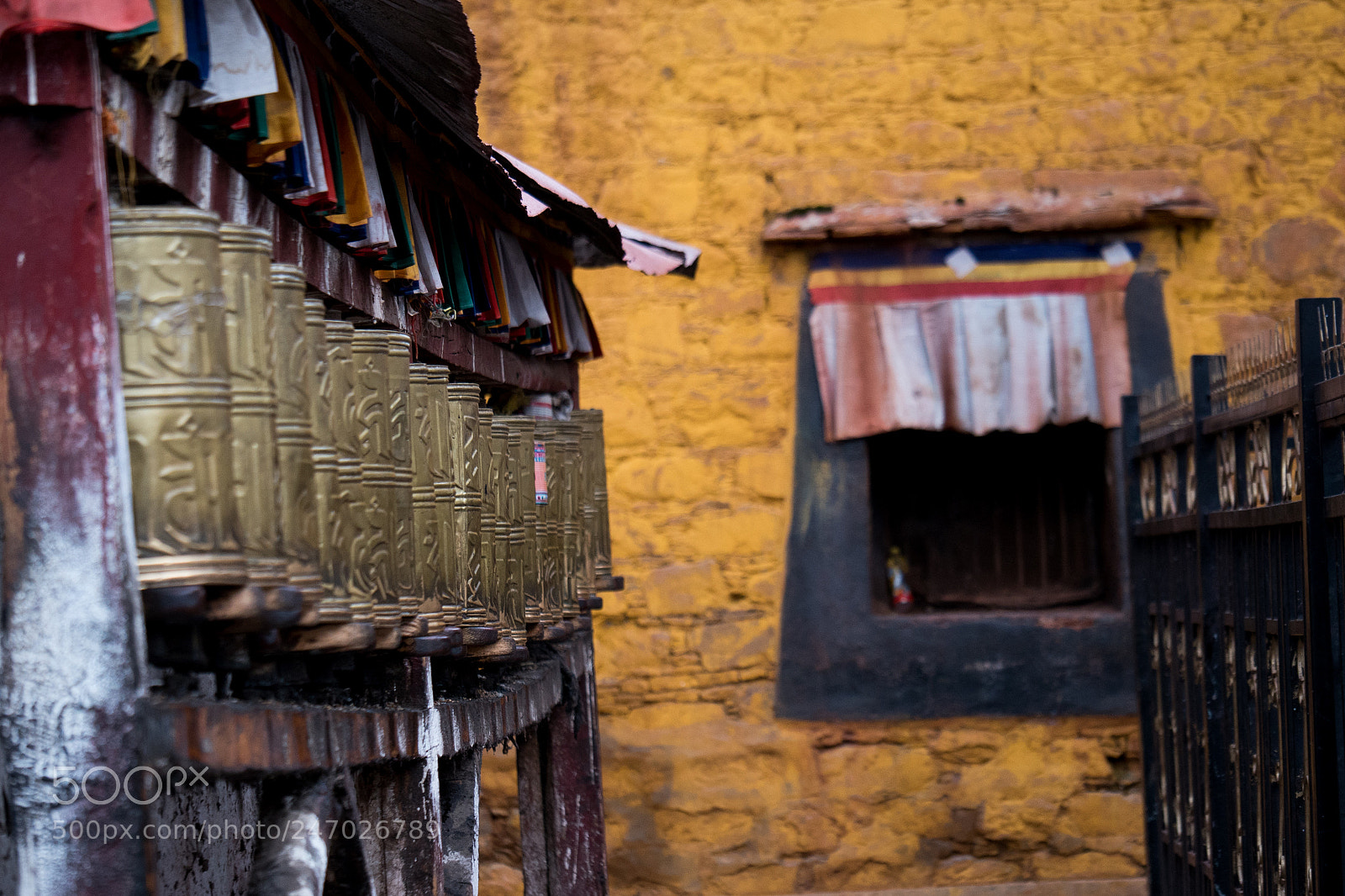 Panasonic Lumix DMC-GH4 sample photo. Jokhang temple tibetan buddhism photography
