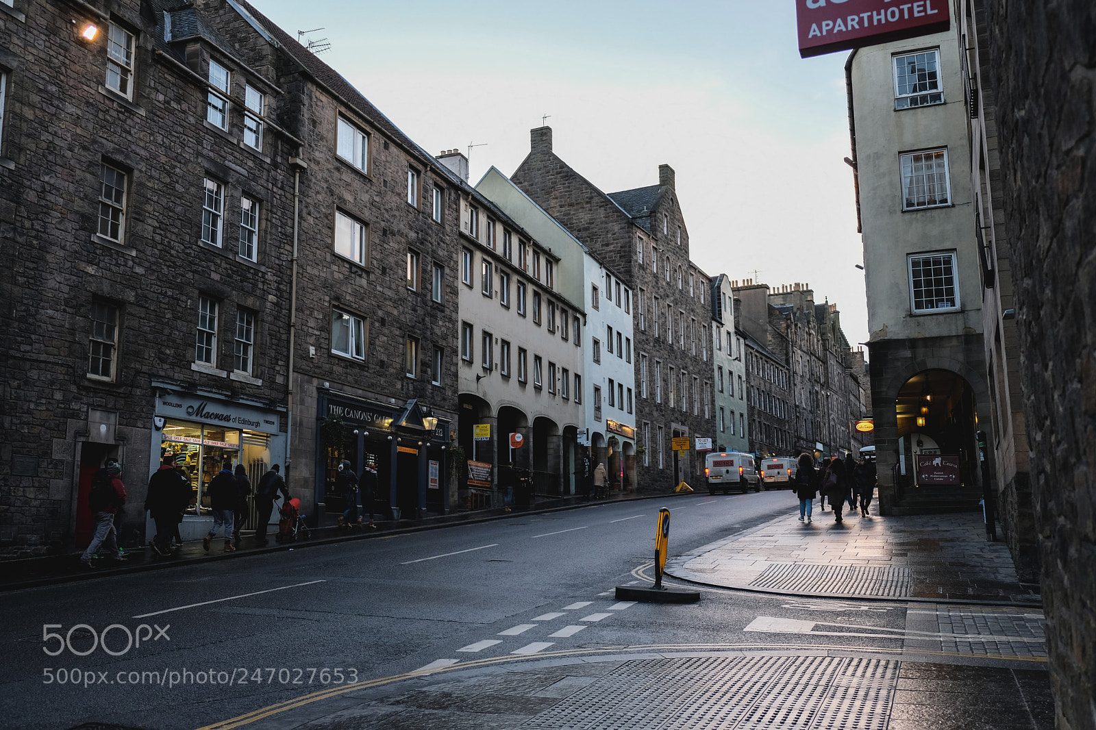 Fujifilm X-T20 sample photo. Royale mile-edinburgh photography