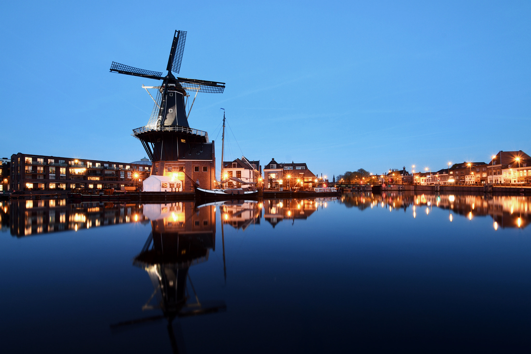 Nikon D500 sample photo. Molen de adriaan haarlem photography