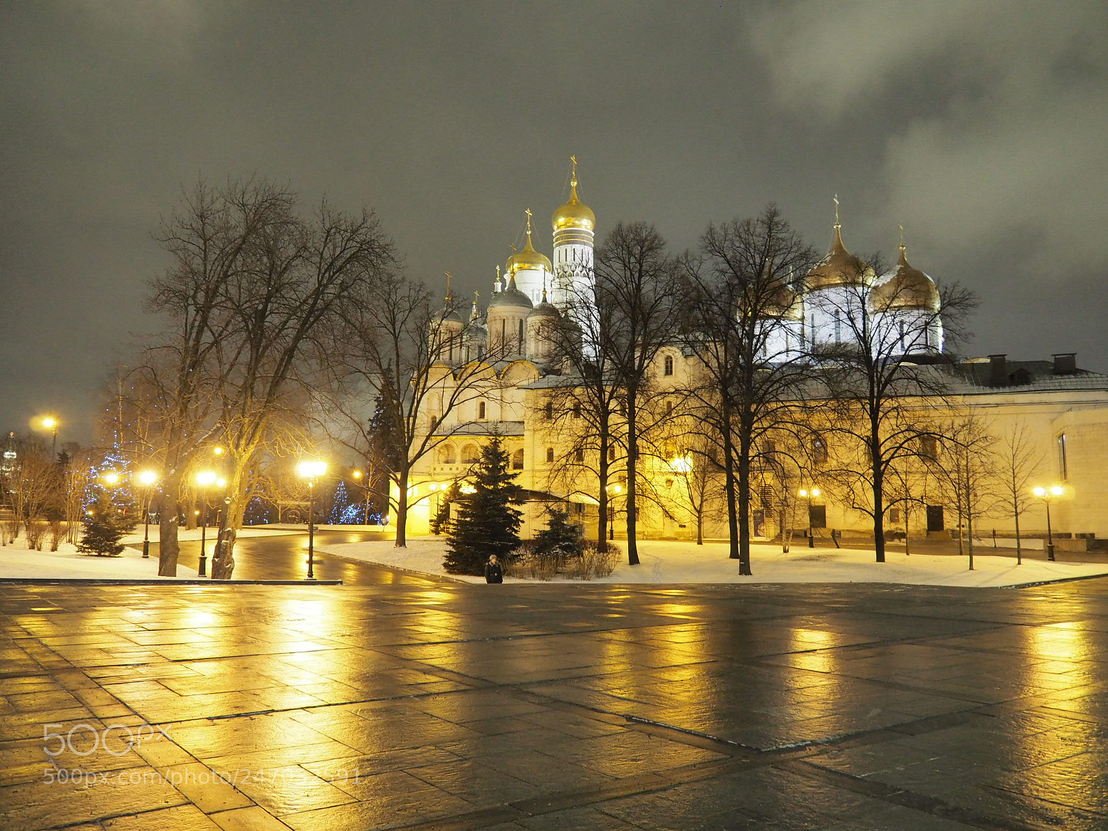 Olympus OM-D E-M10 sample photo. Kremlin photography
