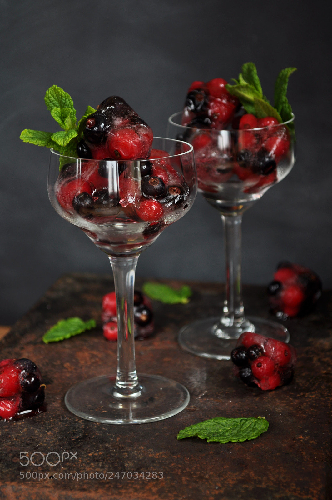 Nikon D5000 sample photo. Frozen berries photography