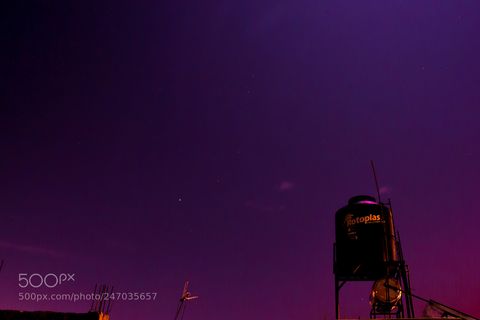 Canon EOS 700D (EOS Rebel T5i / EOS Kiss X7i) sample photo. Purple sky photography